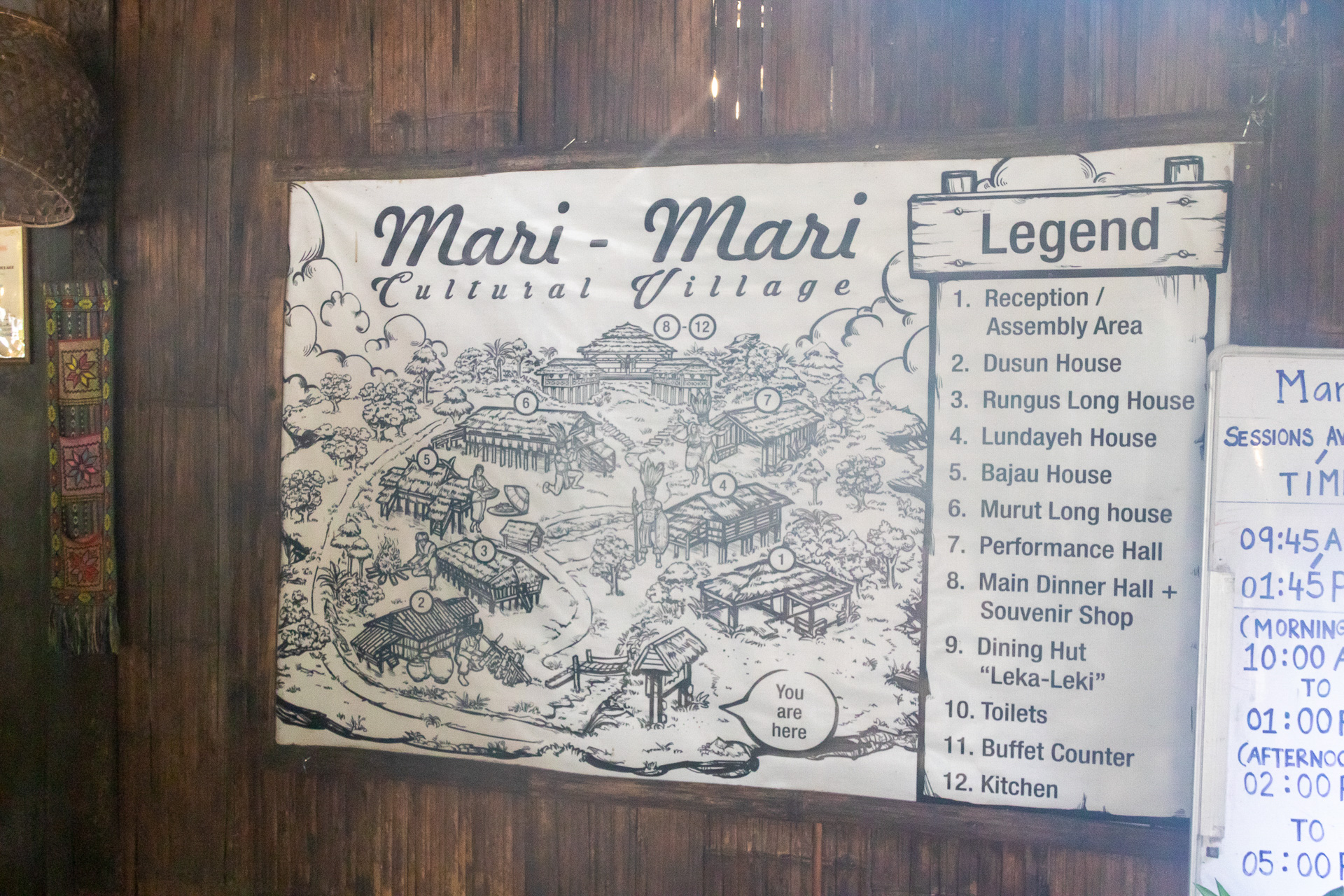 マリマリ文化村の展示エリアを示したマップ