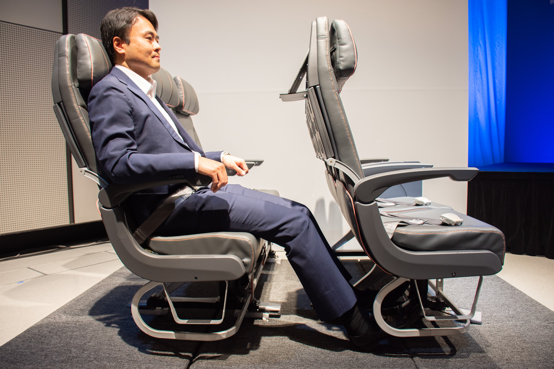 エアージャパン機内のシート