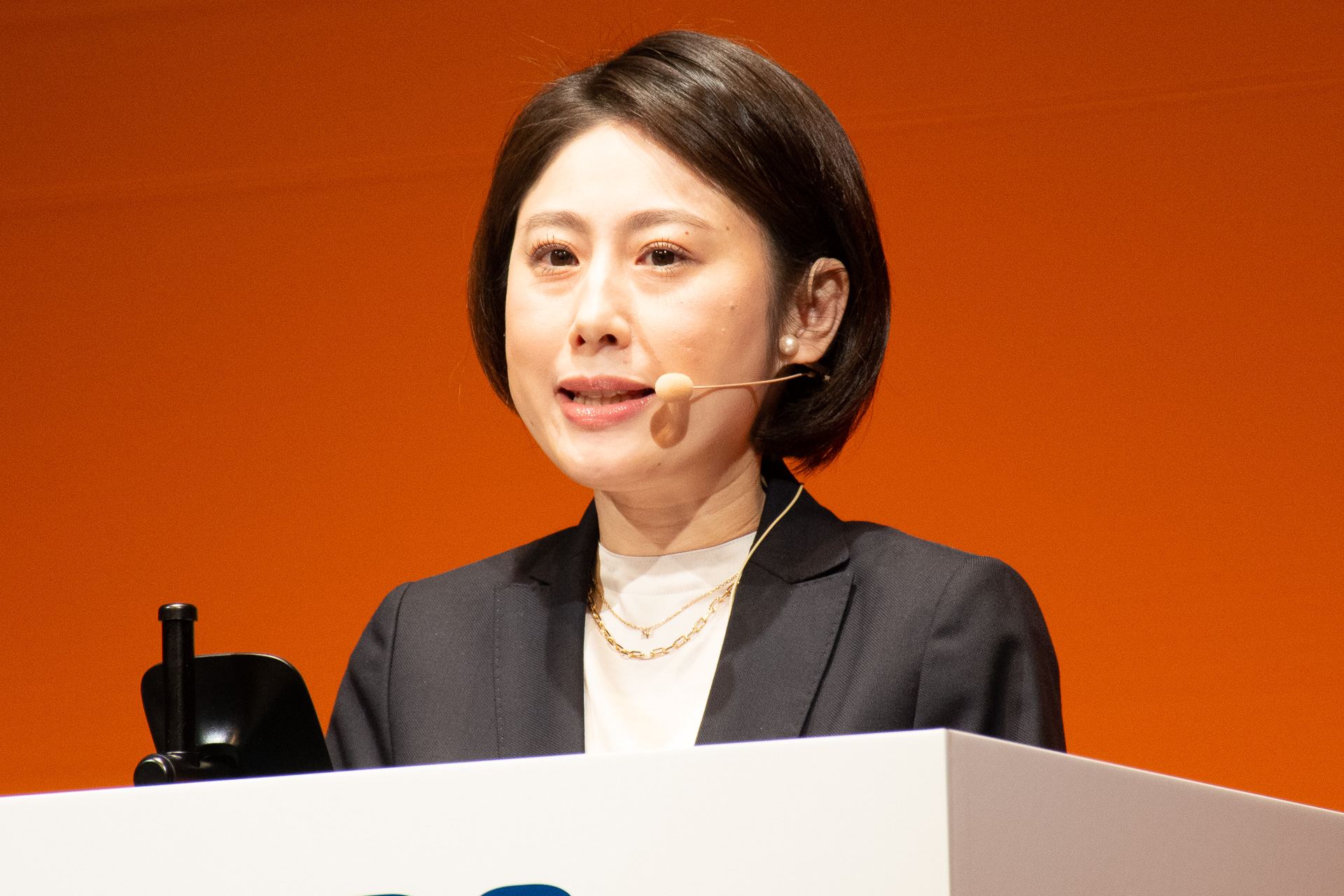 株式会社エアージャパン 制服プロジェクトリーダー 横内麻央氏