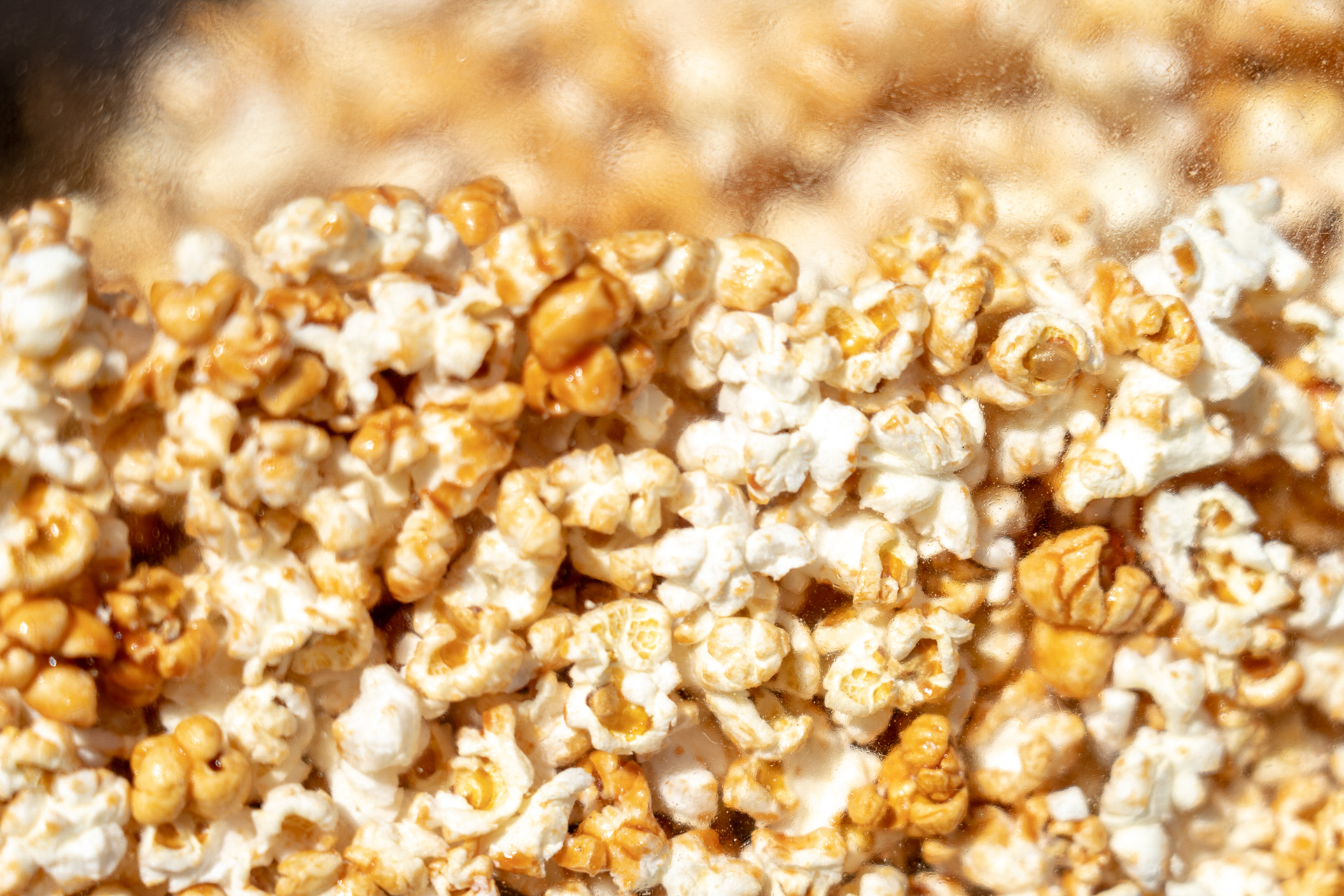 ポップコーンはミルクチョコ味