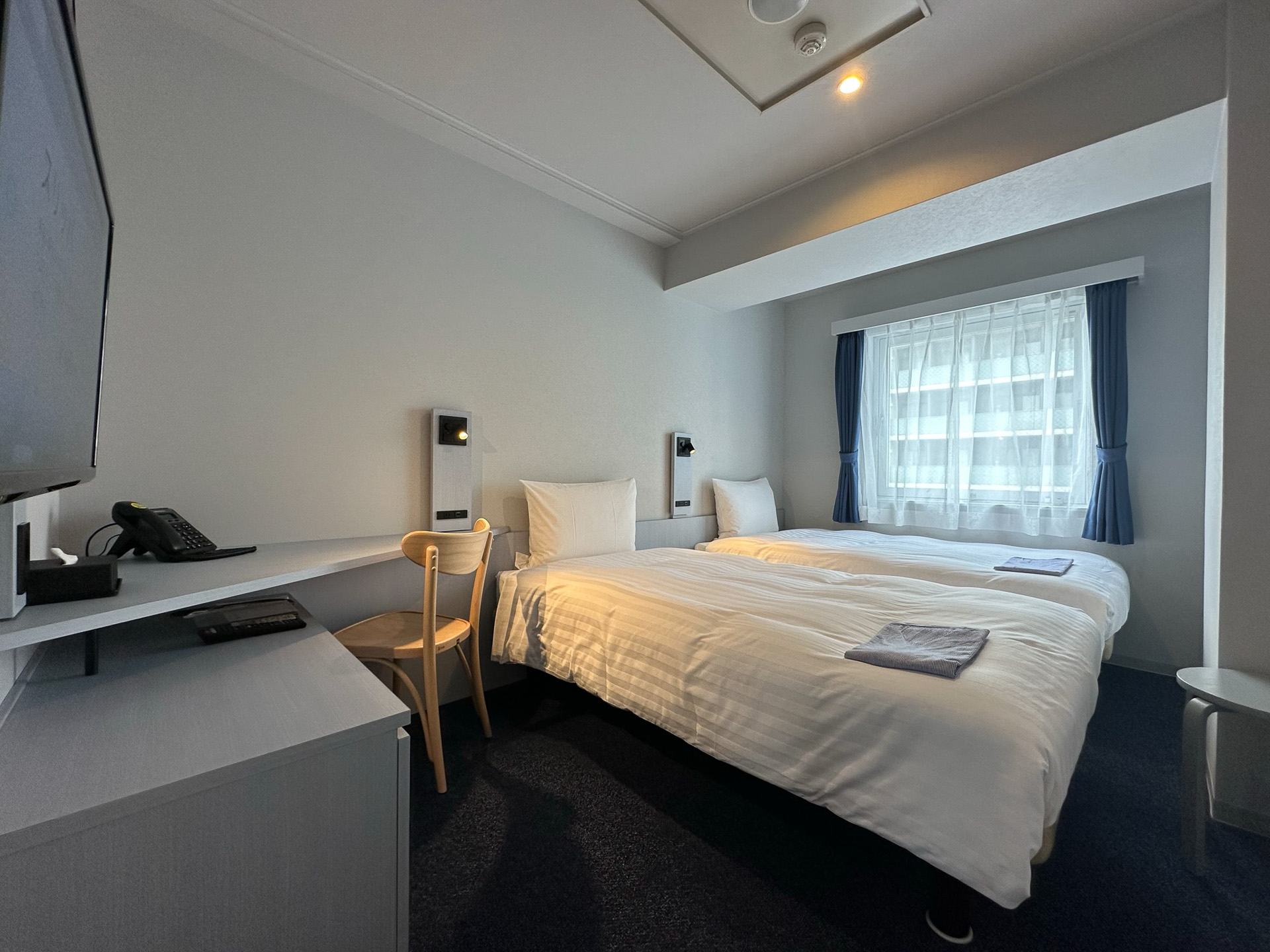 ツインルーム（1万2000円）