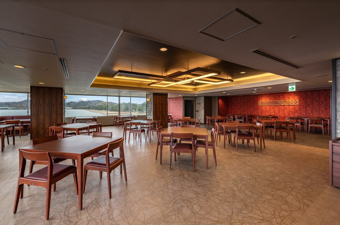 レストラン 琵琶