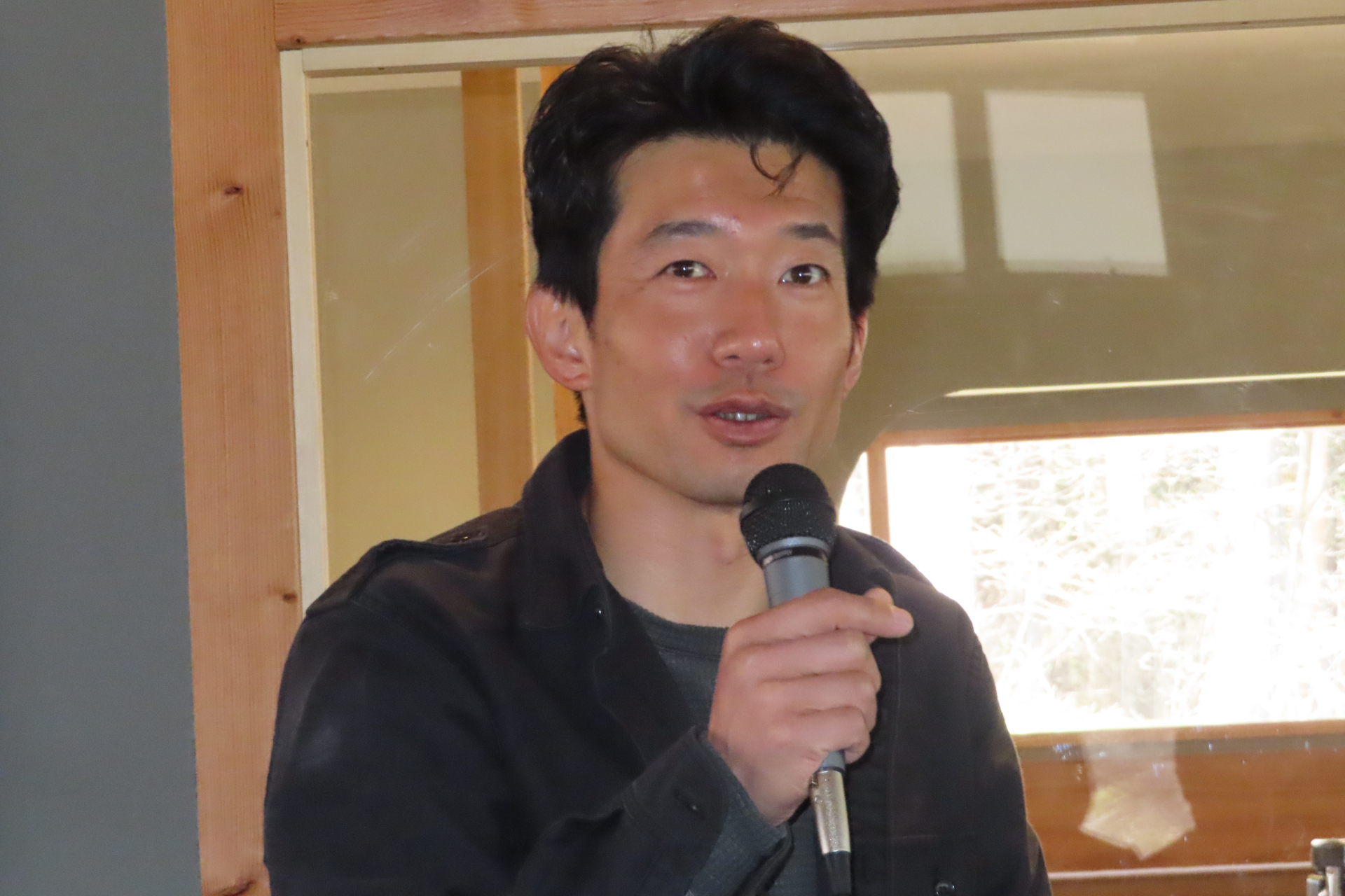 ファーストアッセント 代表の花谷泰広氏