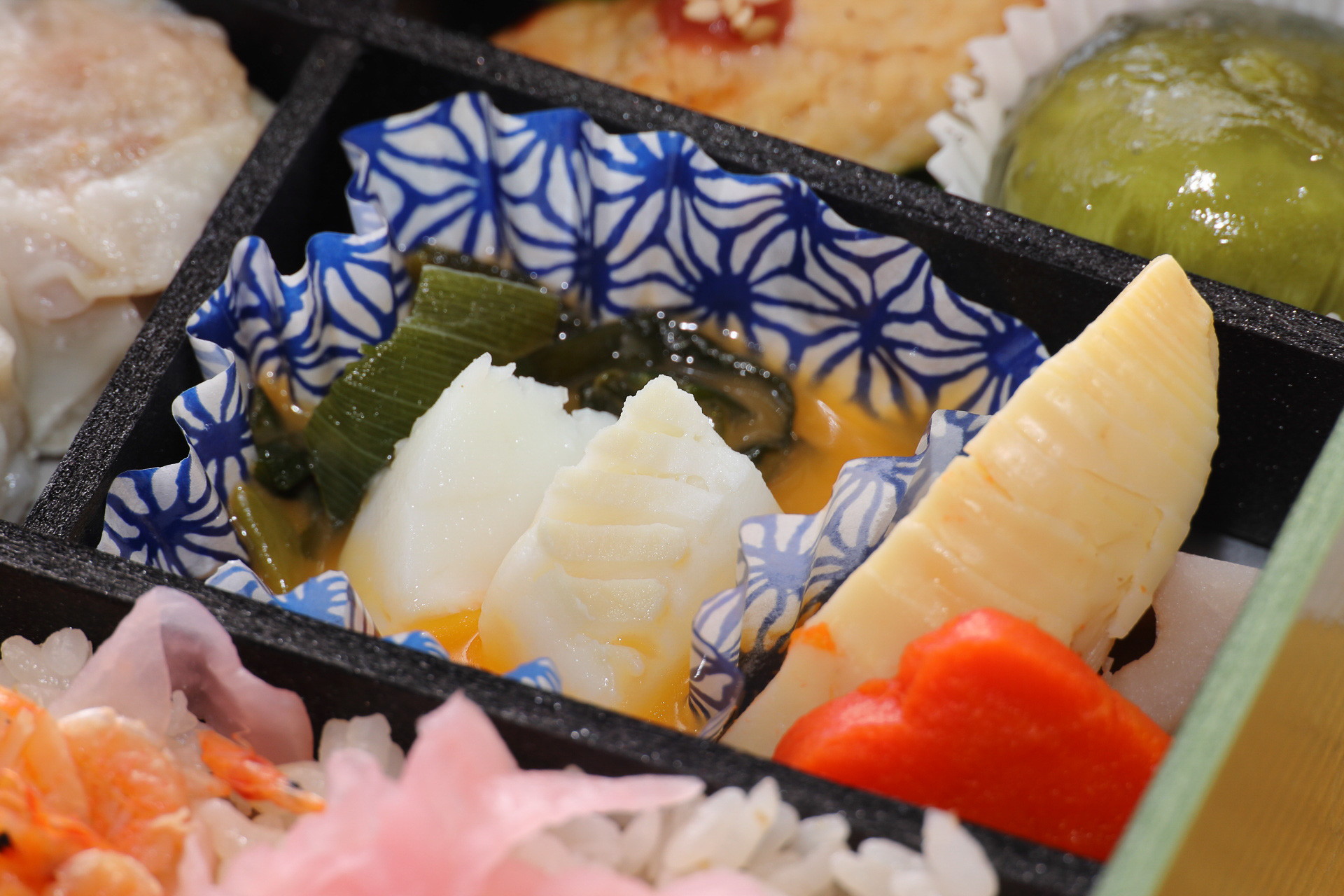 分葱とイカの黄身酢添えと煮物