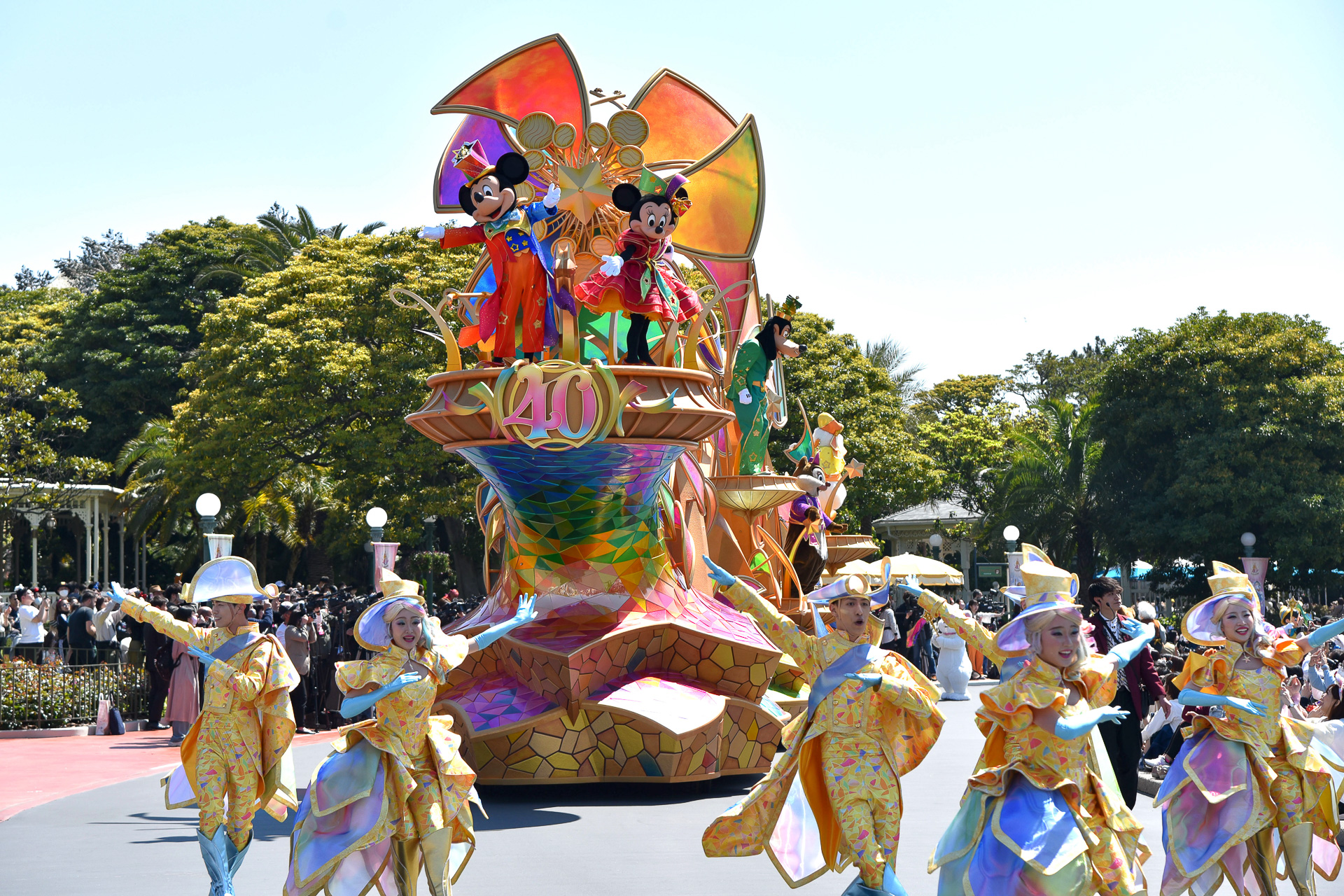 新デイタイムパレード「ディズニー・ハーモニー・イン・カラー」