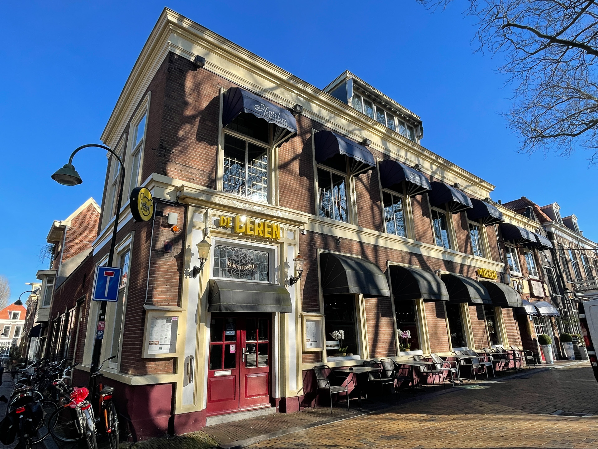 ベーステン・マルクト26（Beestenmarkt 26）。父親の実家