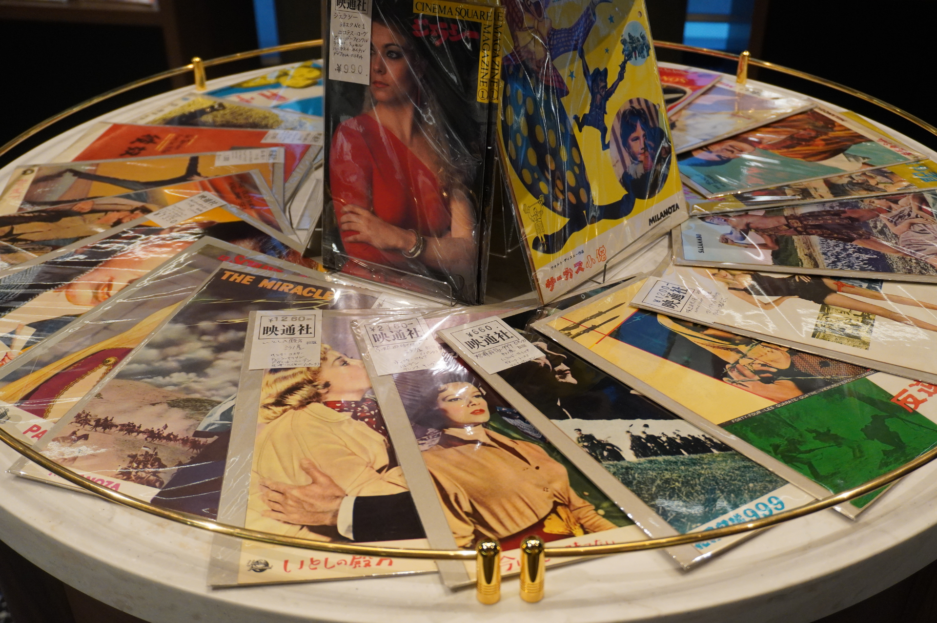 昔懐かしい映通社のパンフレット（初版）など