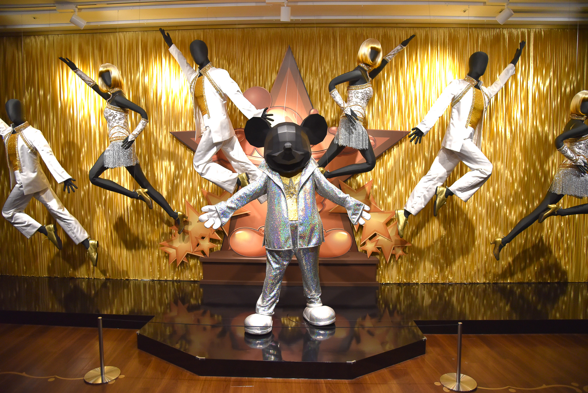 東京ディズニーランドでロングラン公演歴代1位！　「ワンマンズ・ドリームII -ザ・マジック・リブズ・オン」