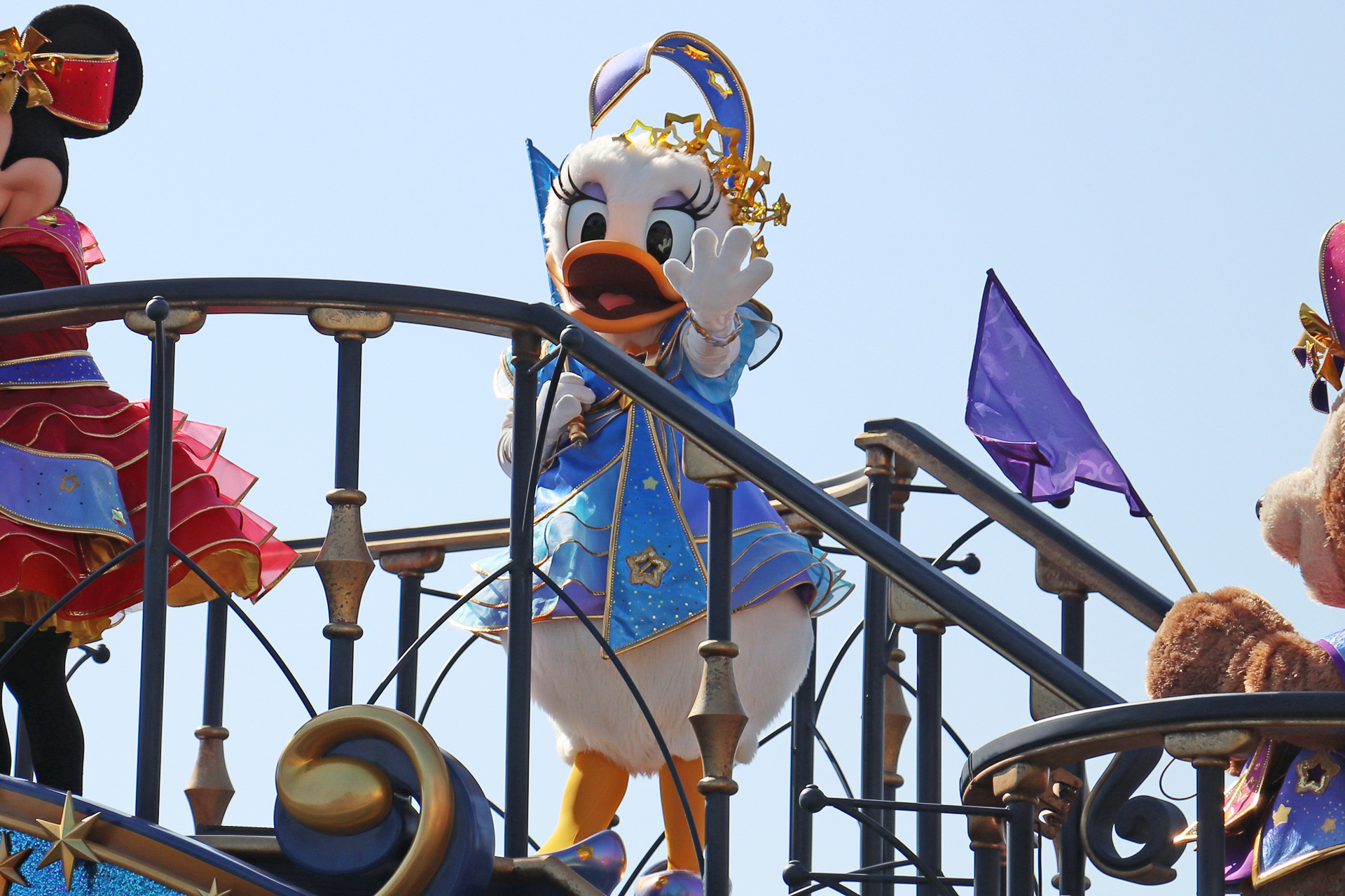 デイジーダックのフラッグは「新しい挑戦の色」