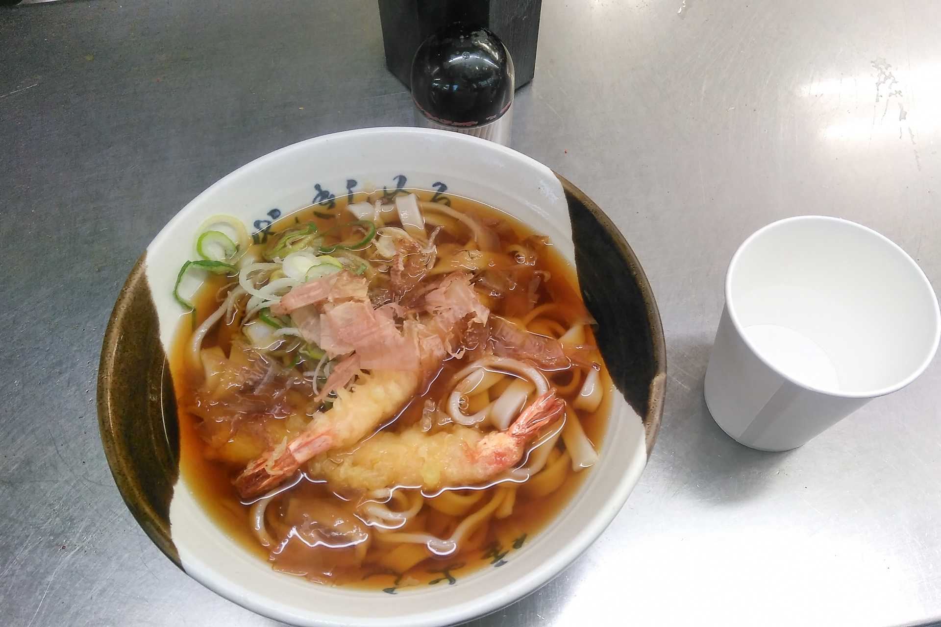 名古屋駅といえば「きしめん」である。筆者自身も何度も利用している