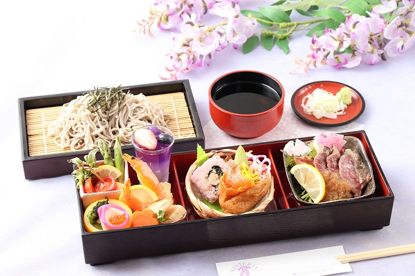 レストランの大藤御膳（2508円）は期間限定