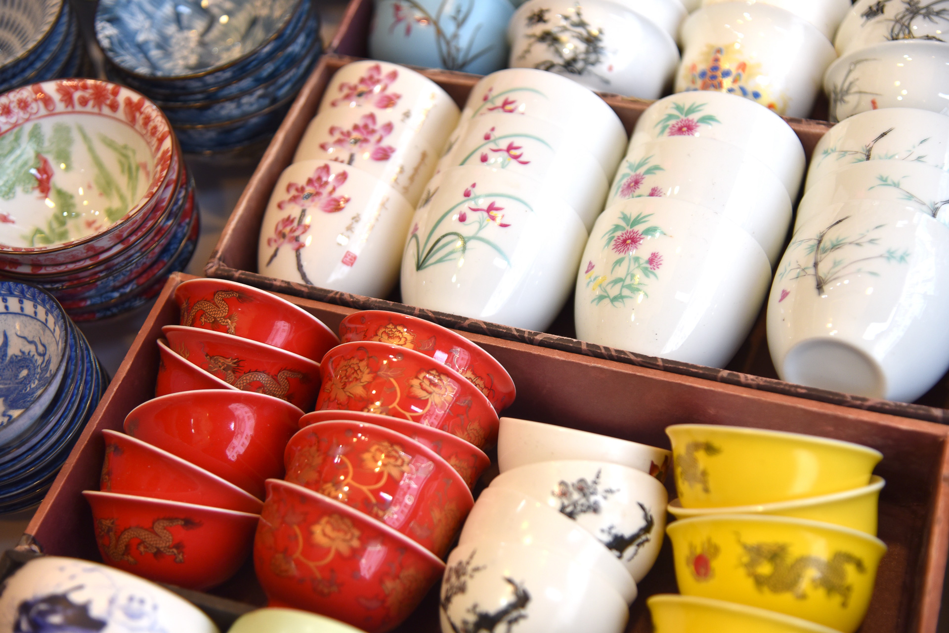 茶器もお手頃価格で手に入ります