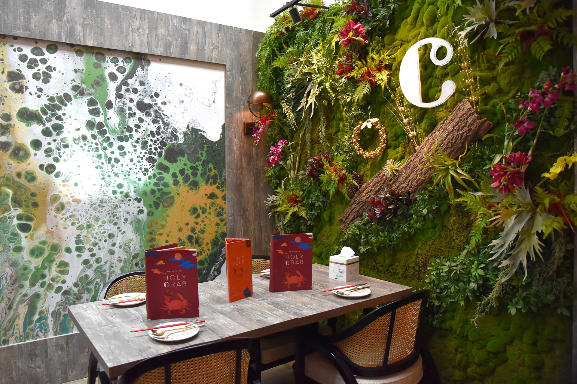 なかはおしゃれな空間が広がっていました