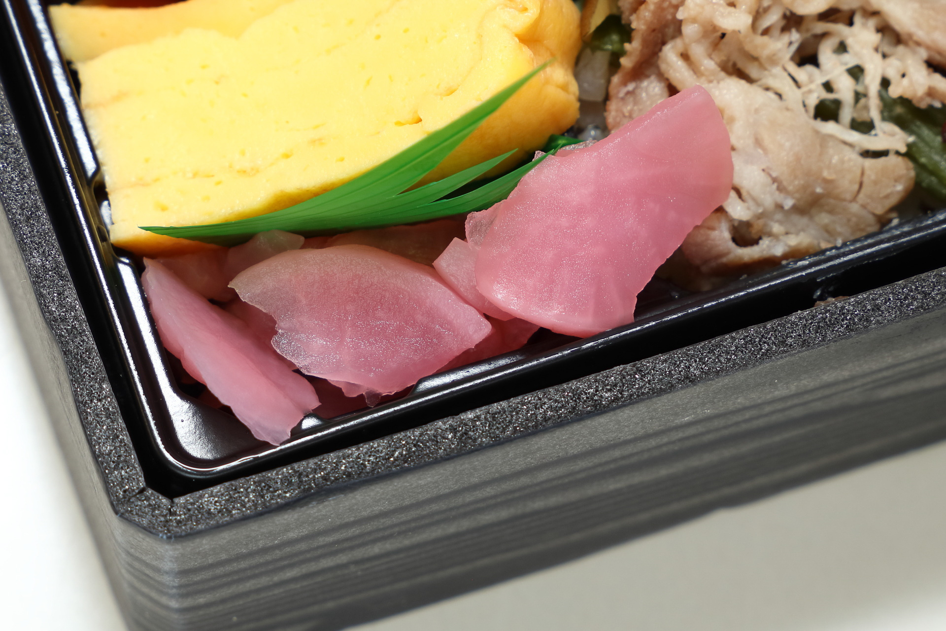 漬物もコリコリとした食感