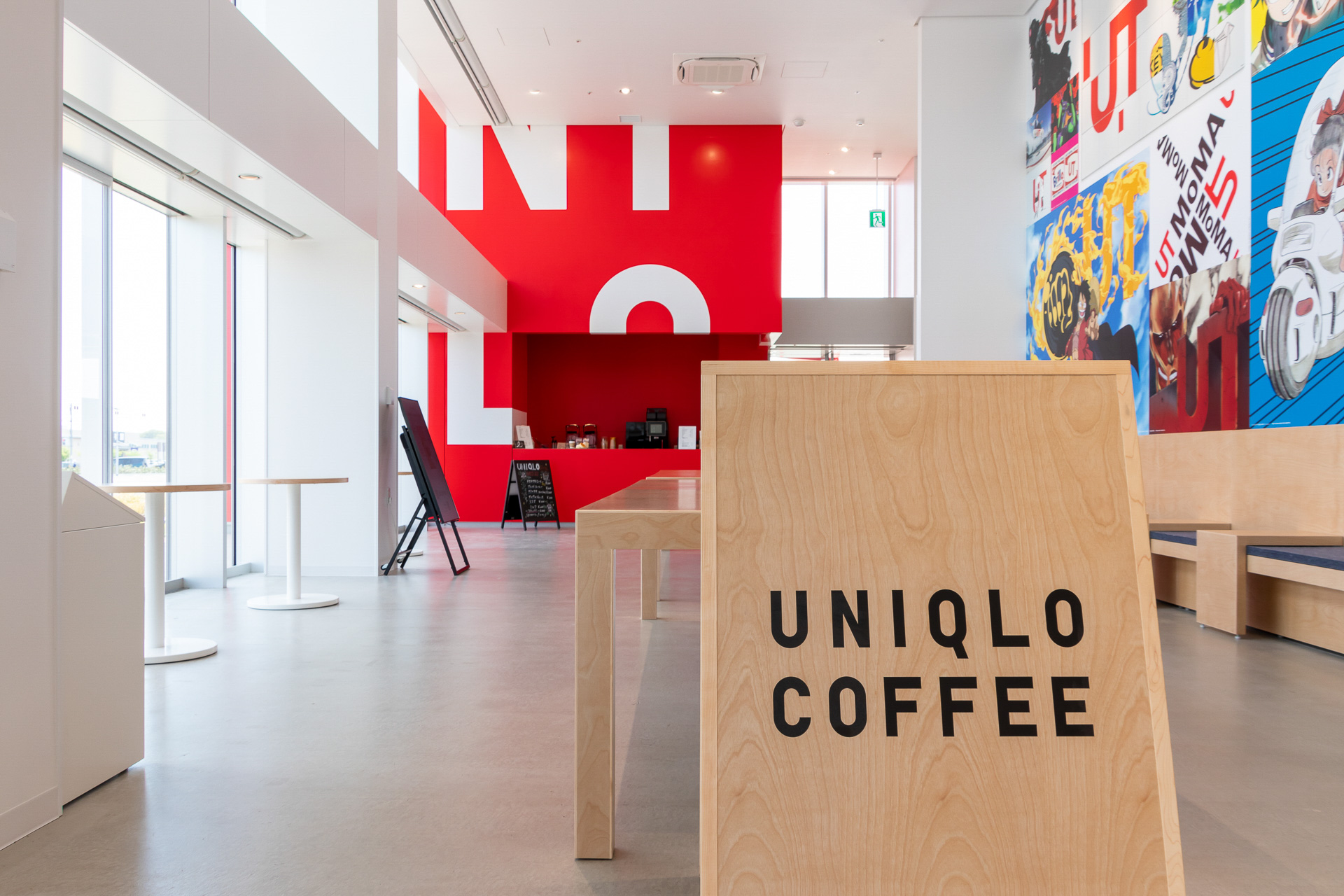 コーヒータイムを楽しめるUNIQLO COFFEE BOX