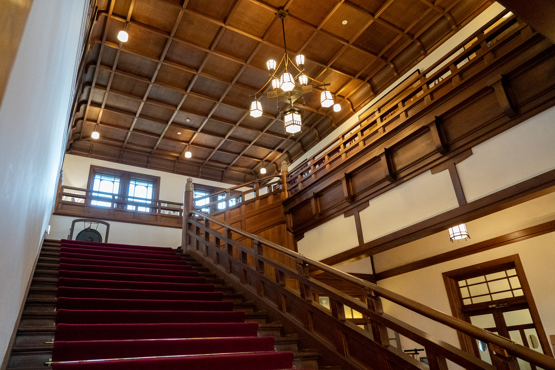 奈良ホテル屈指の写真撮影スポット。ぜひここで映える記念写真を！