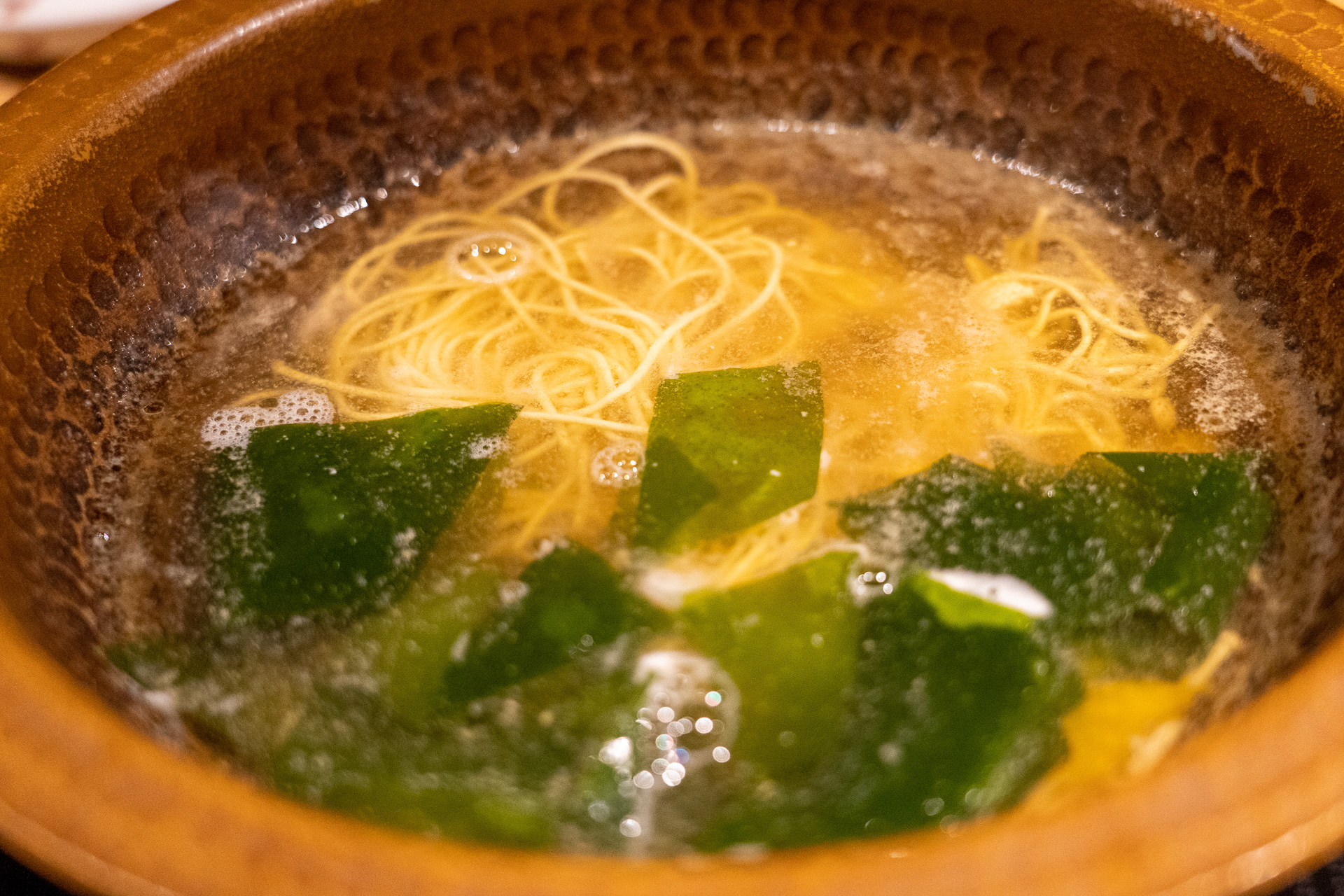 迷いに迷って麺にしました