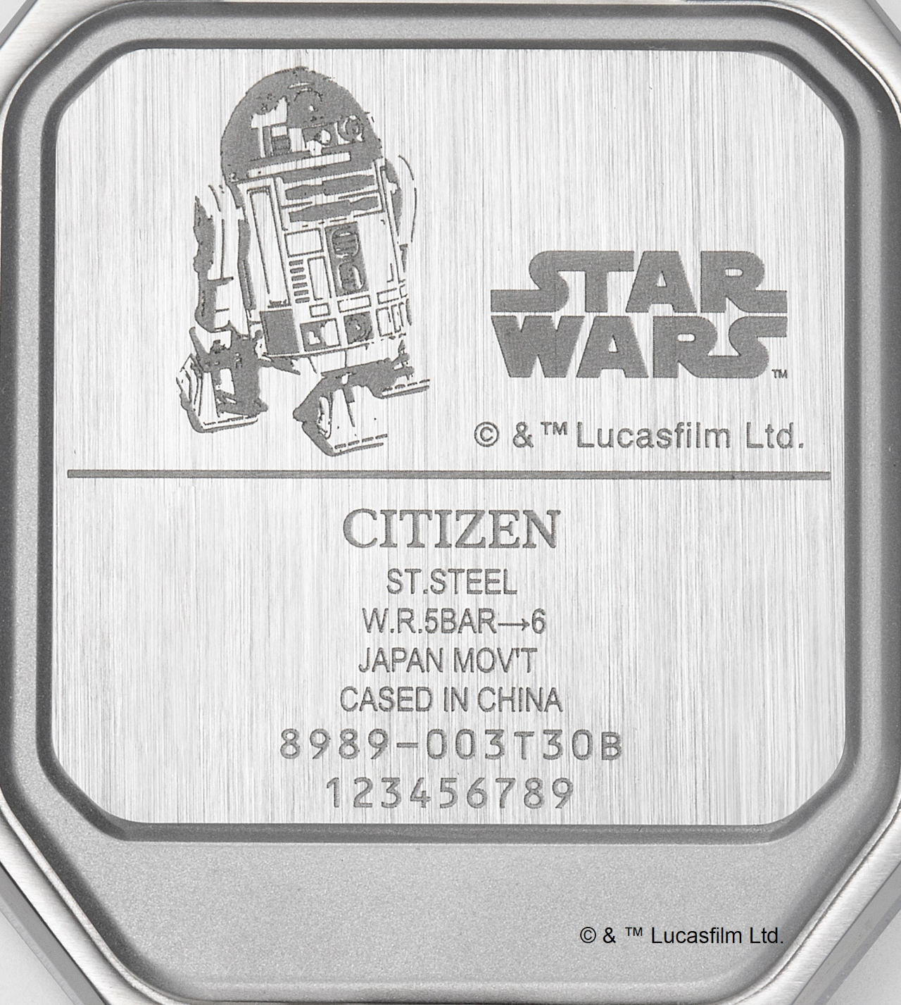 R2-D2をイメージした「JG2121-54A」（限定300本）。文字板上にあるローマ字などの機能表記は、ドロイドを連想させる近未来的な書体を採用