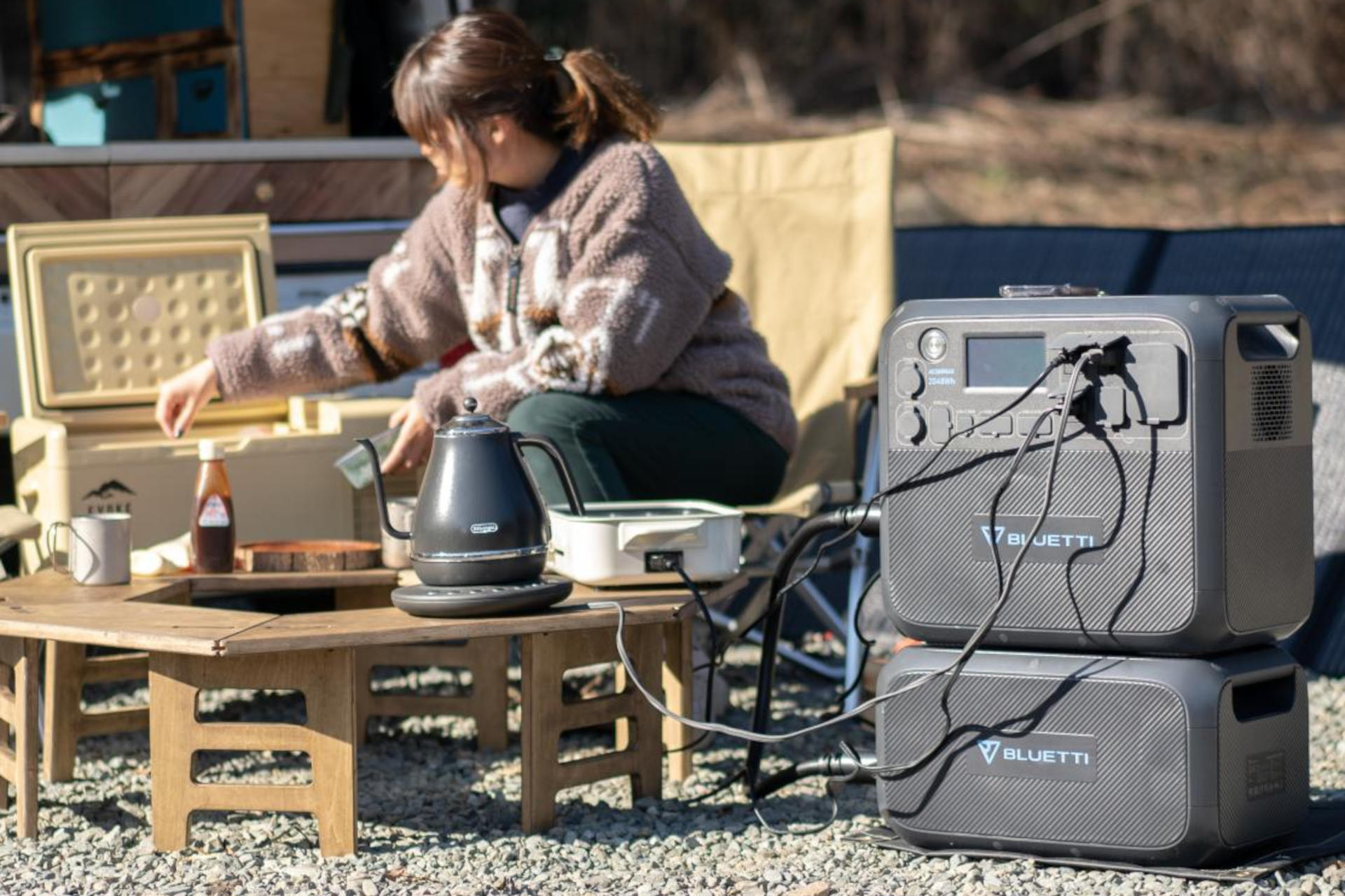 BLUETTIポータブル電源 AC200MAX