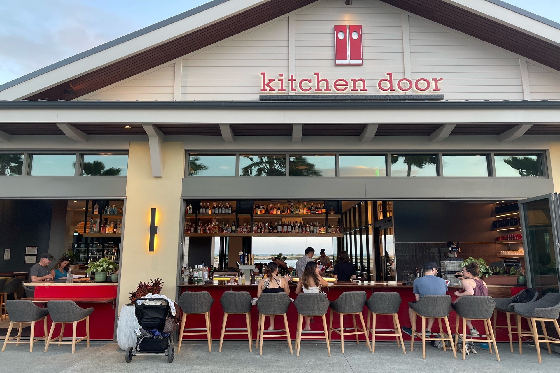 「キッチンドア ナパ」