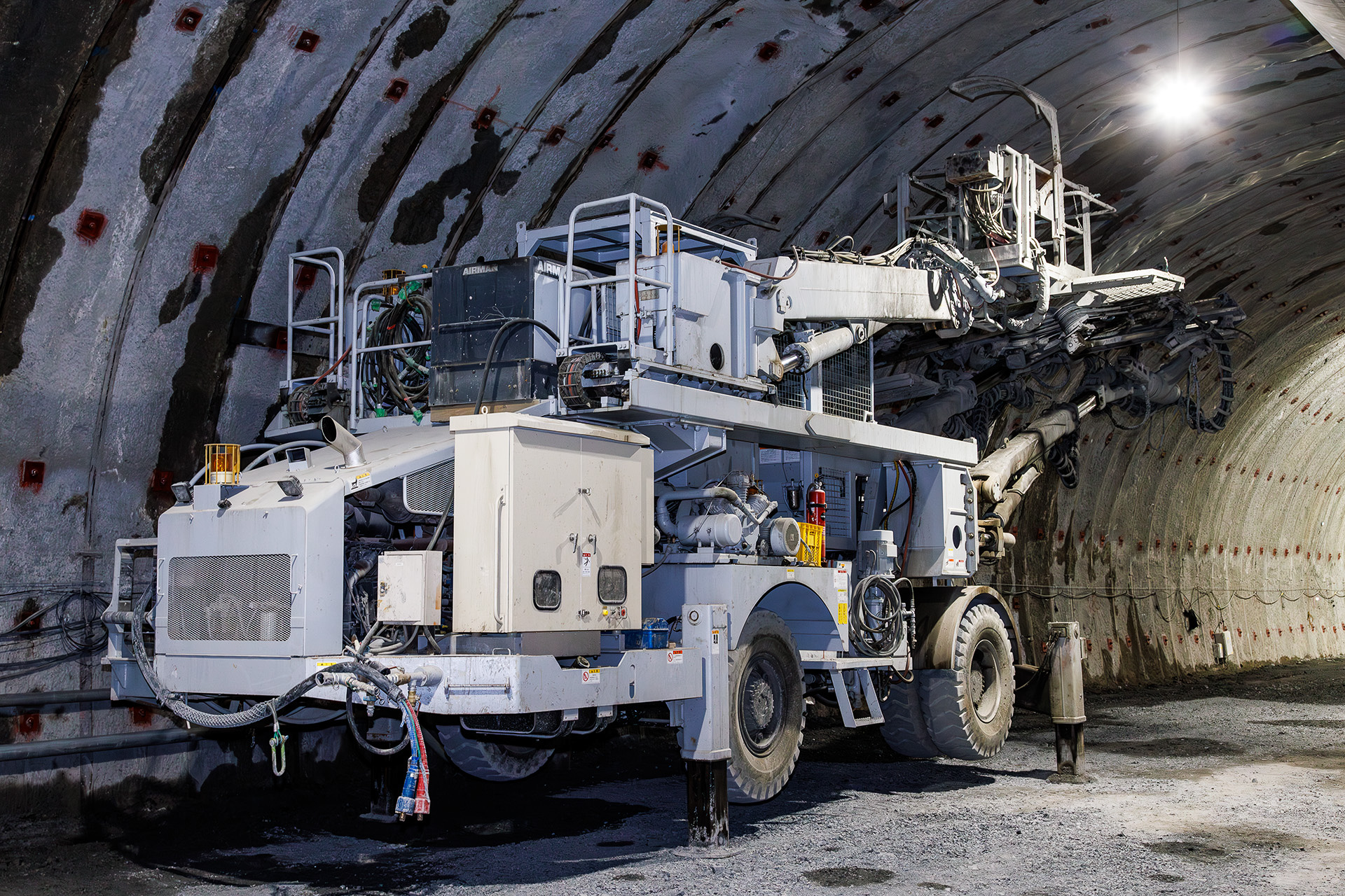 後方からは普通のクレーンのような雰囲気