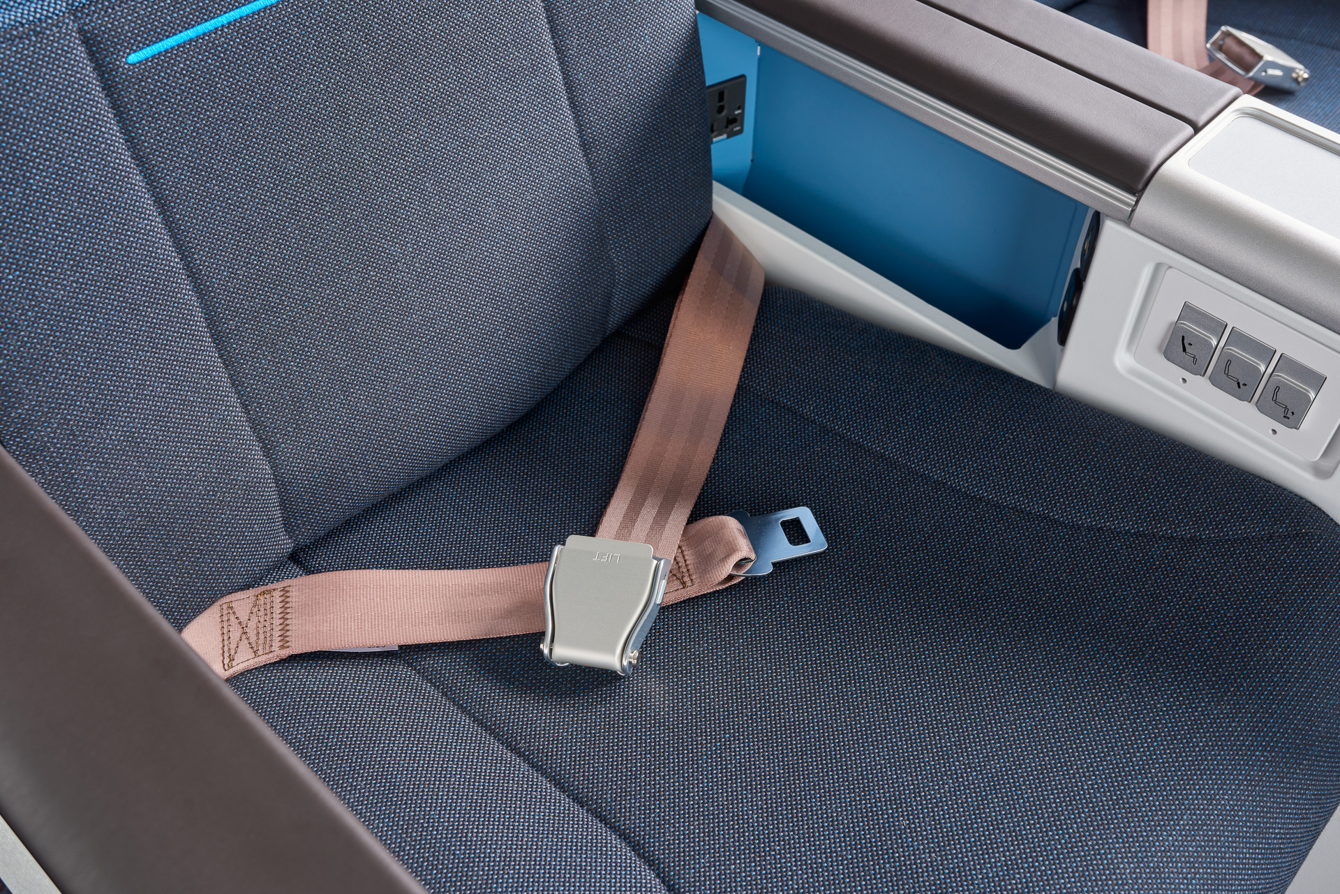 ちょっとした収納スペースがあるのも出張者にはうれしい限り