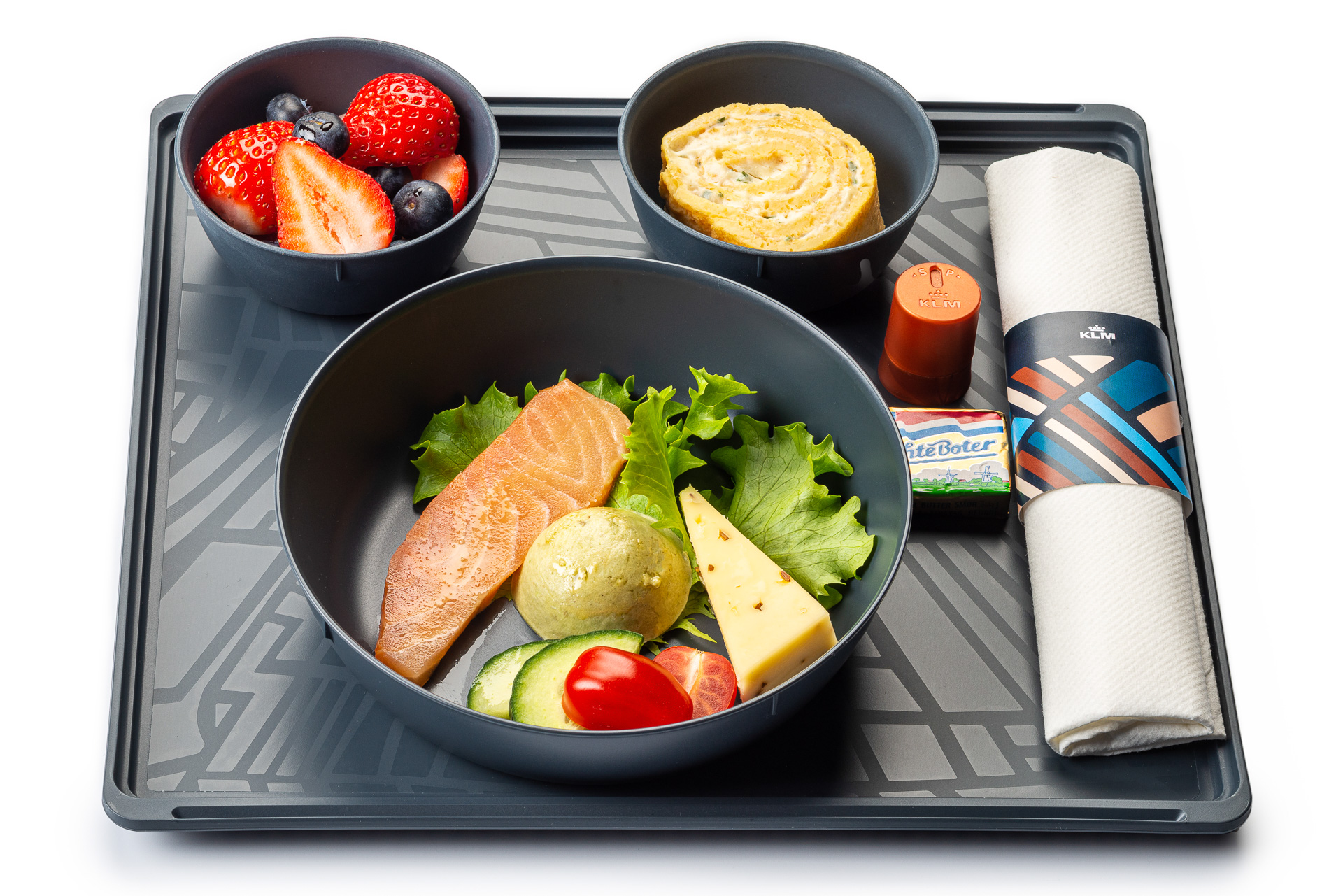 ヘルシーなミールサービス（ワインはイメージ）