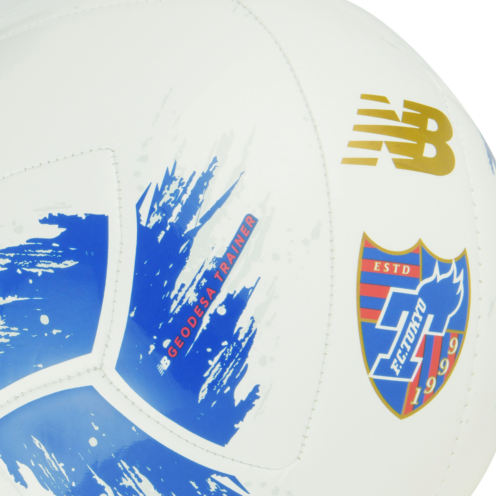 4号球「FC東京トレーニングボール」（2640円）