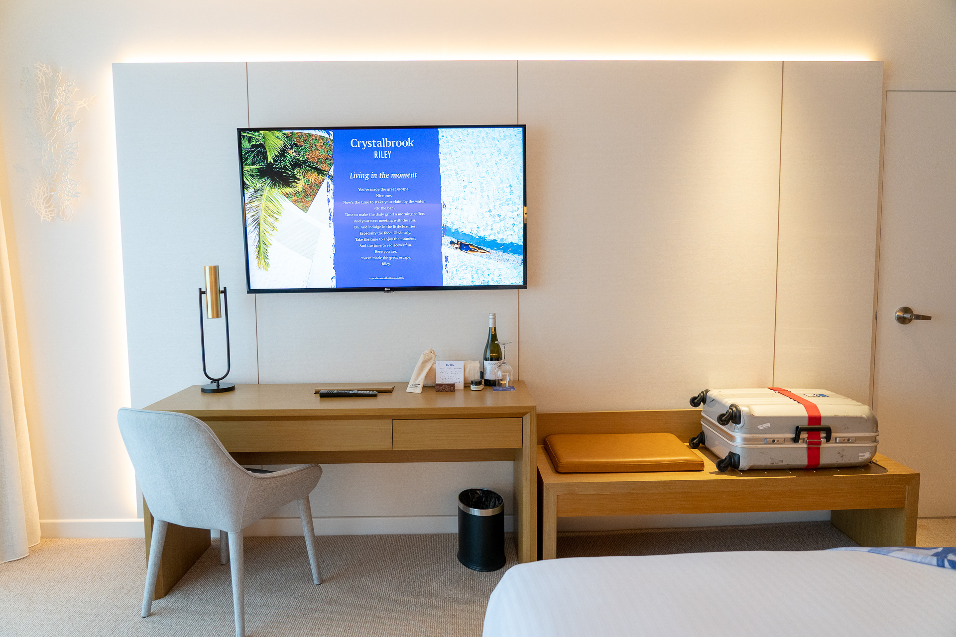 電源を備えたワークスペースも