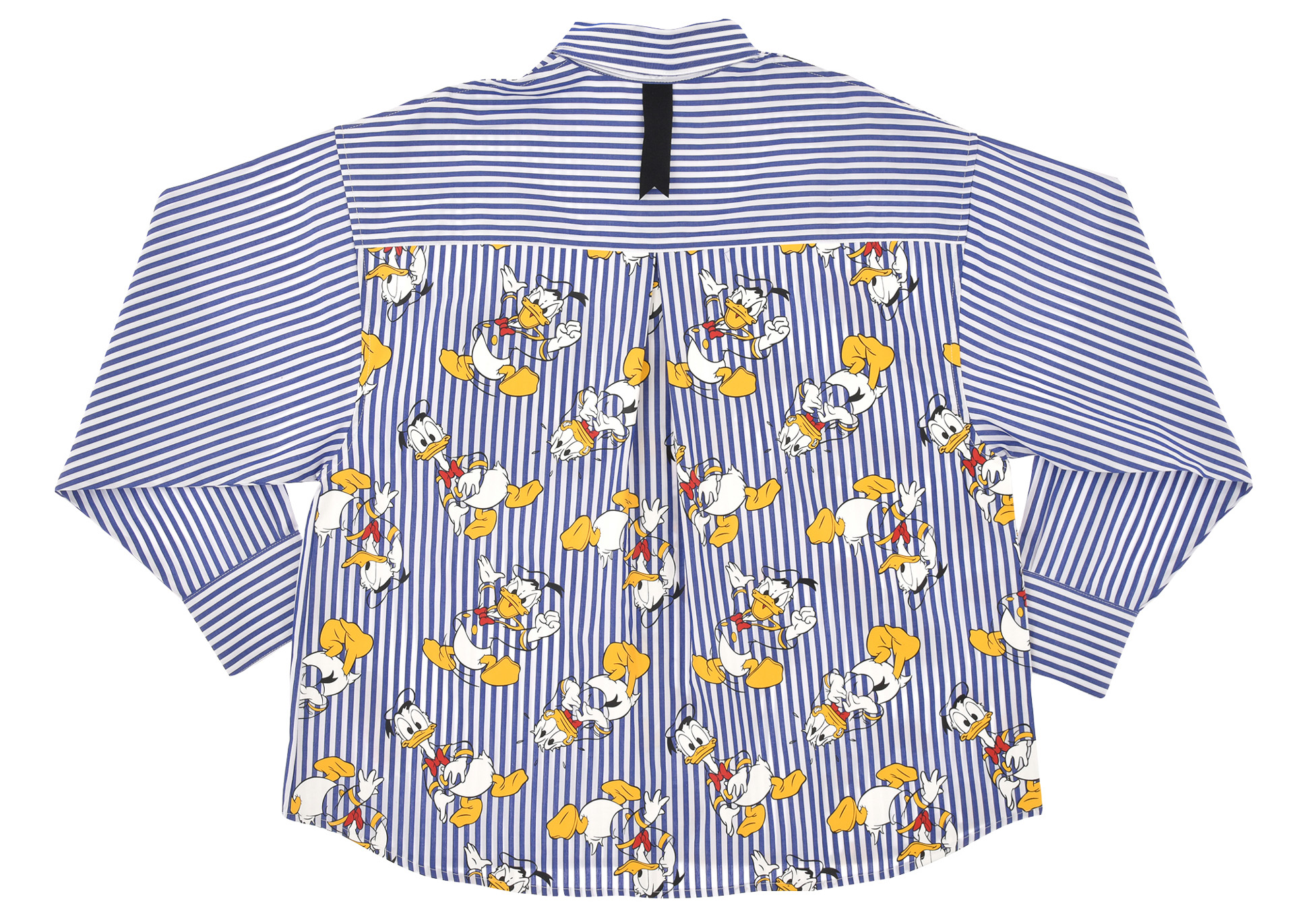 長袖シャツ（7700円）