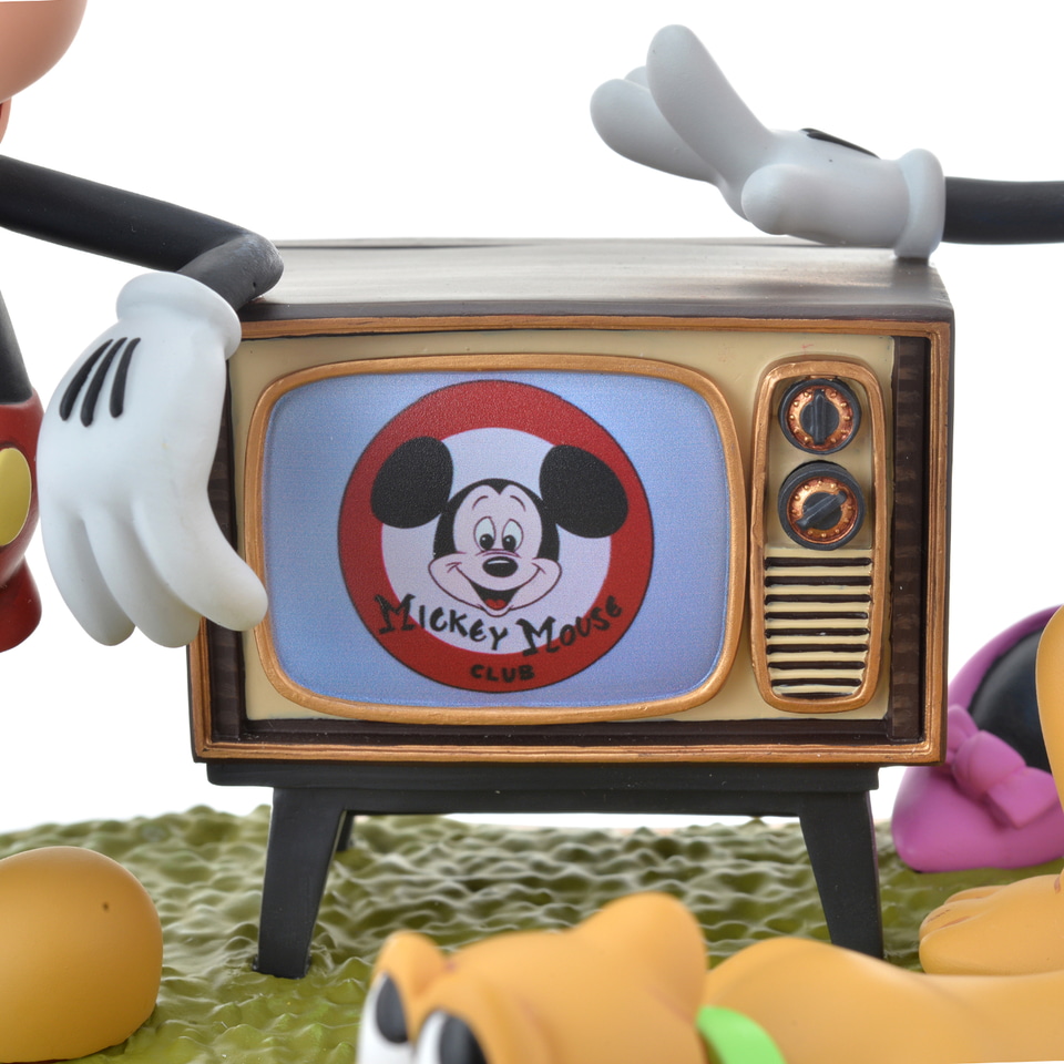 ディズニー創立100周年を祝うコレクション最終章。懐かしのTVヒット作