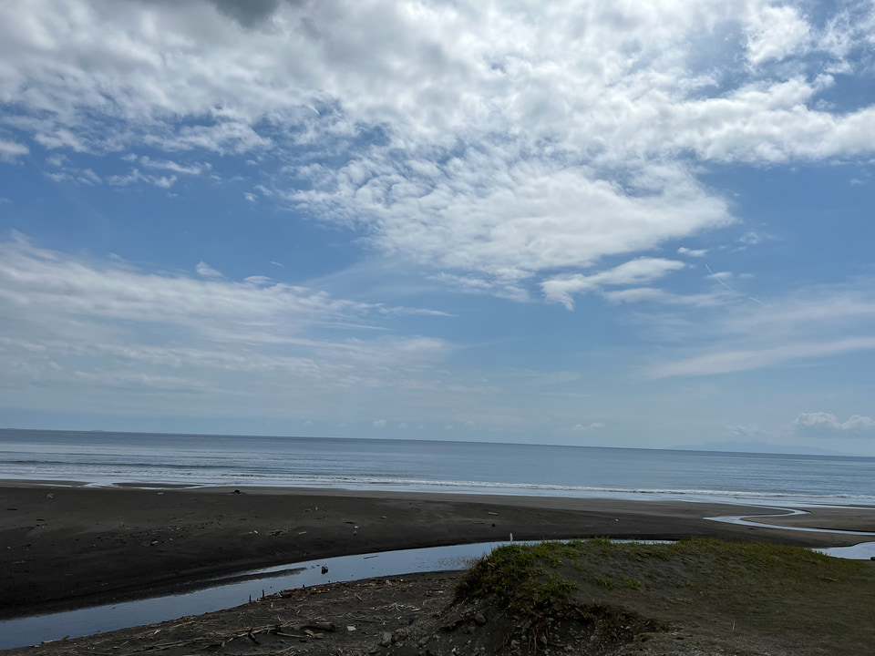【ボーカリスト琴音の音楽旅】春の館山で絶品海の幸BBQとキャンプ、牧場で動物と触れ合いの癒し旅 - トラベル Watch