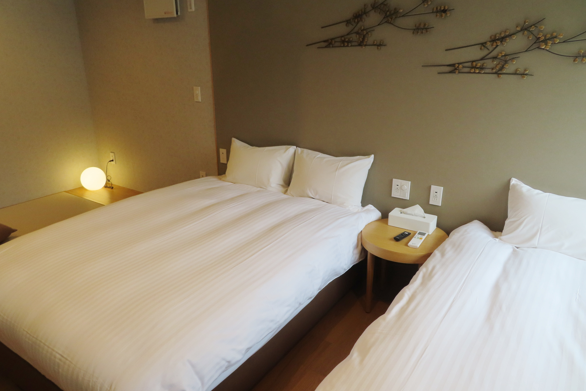 シンプルモダンの部屋のインテリア