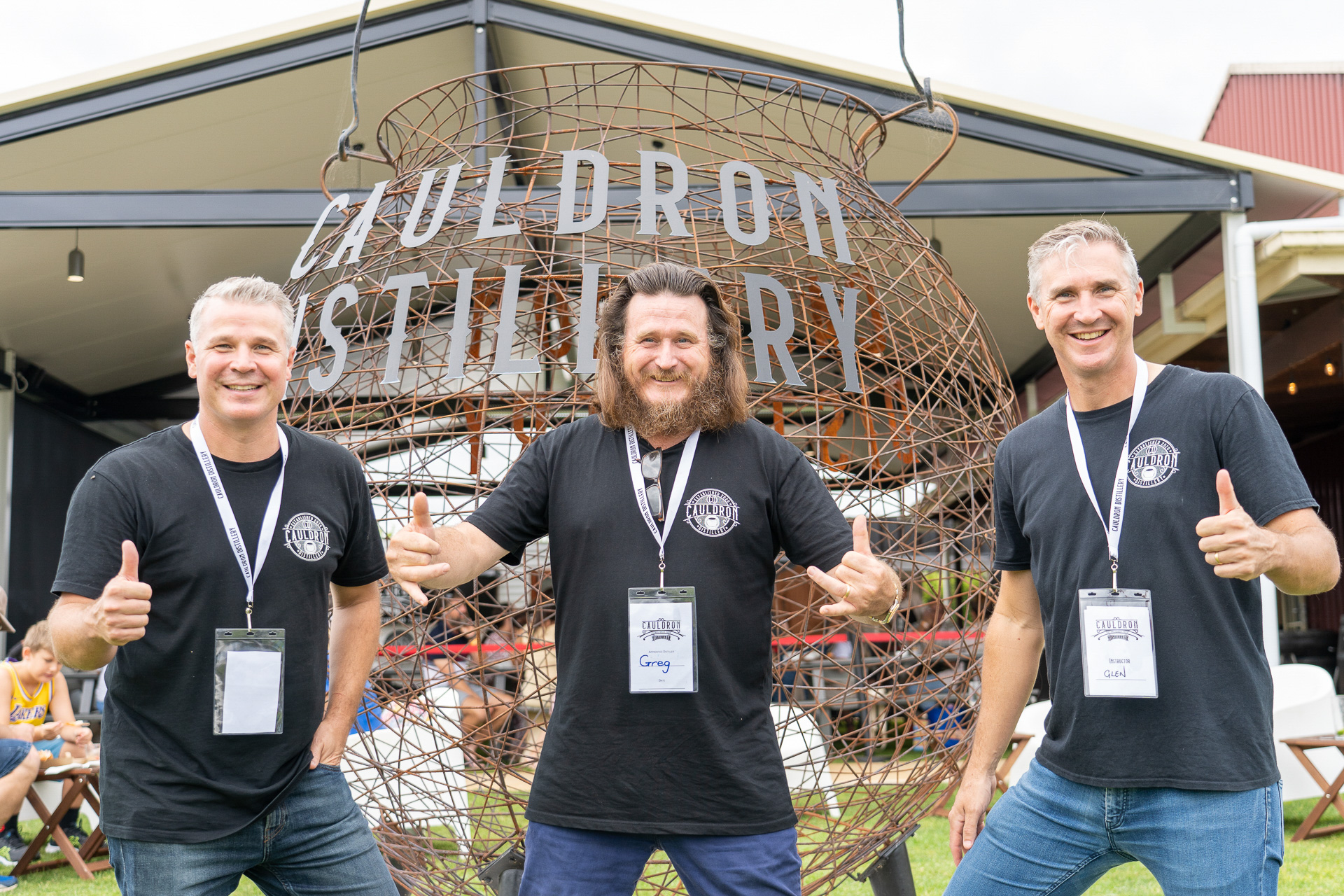 出迎えてくれたのはフレンドリーなイケメンオージートリオ！　よろしくお願いします