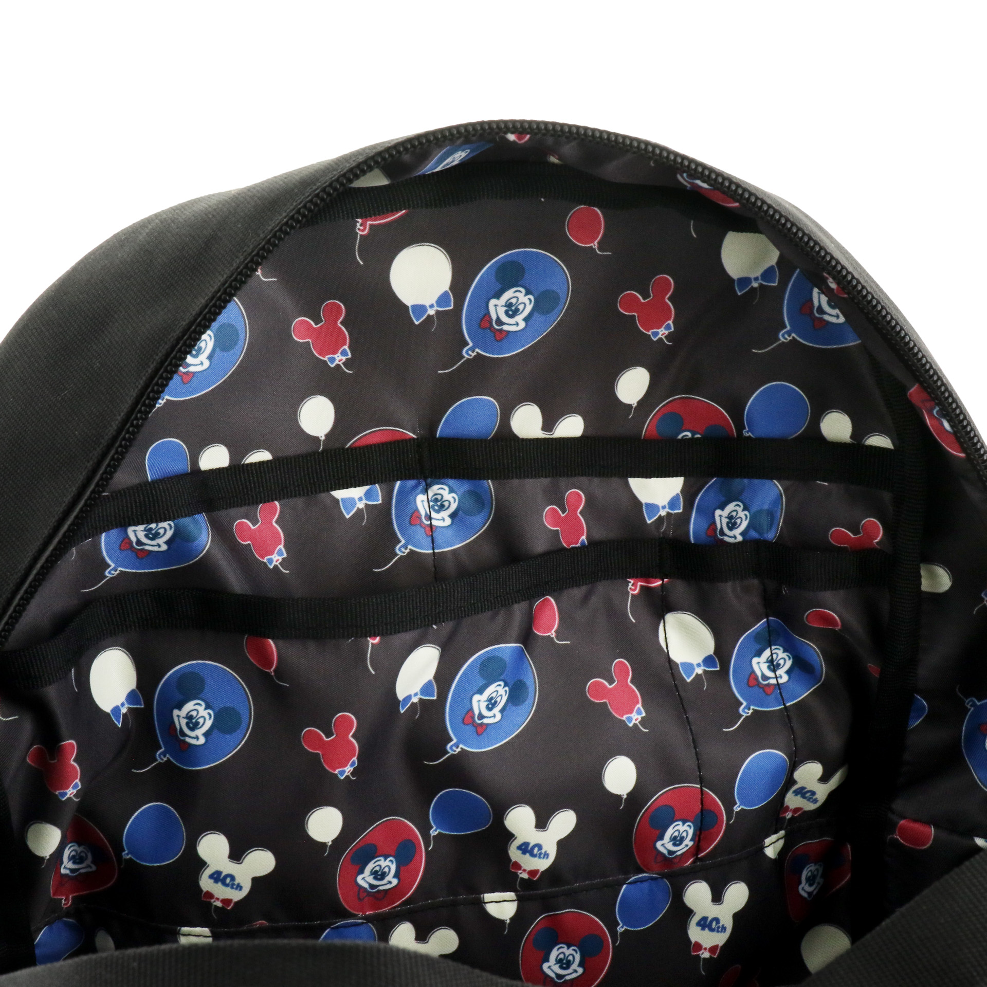 リュックサック〈CONVERSE〉（8800円）