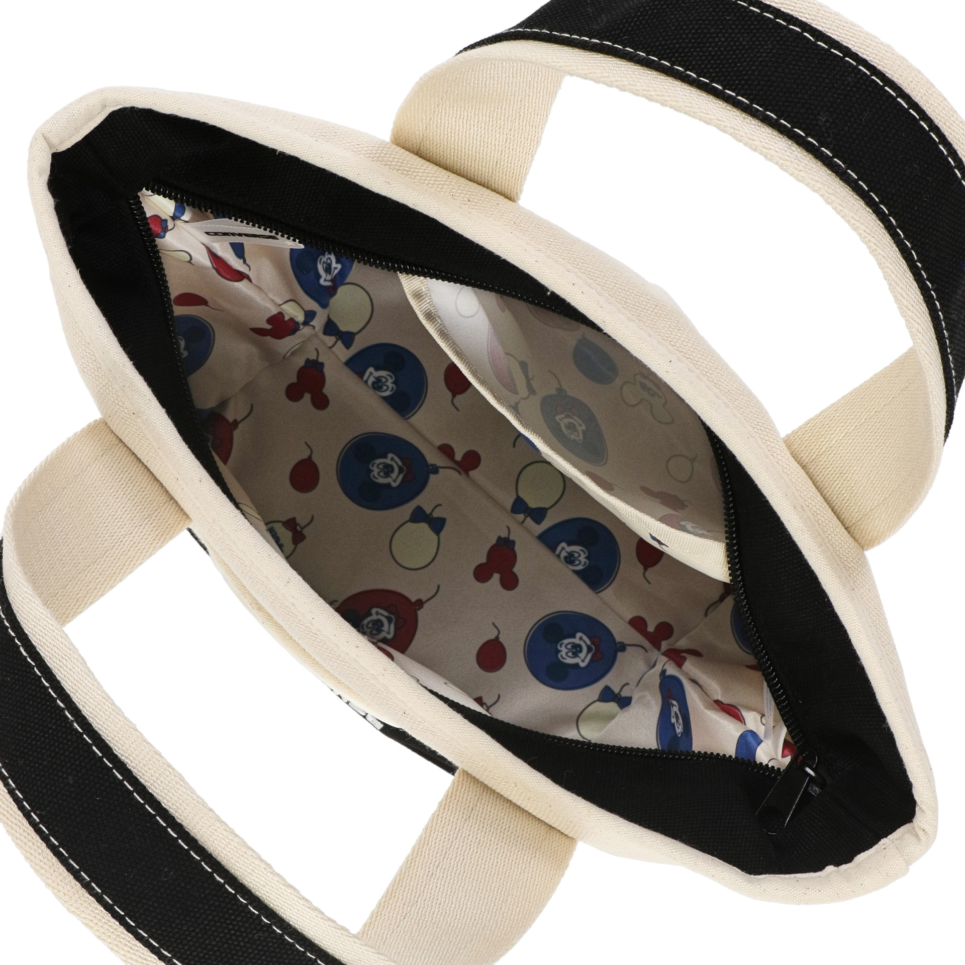 トートバッグ〈CONVERSE〉（6000円）