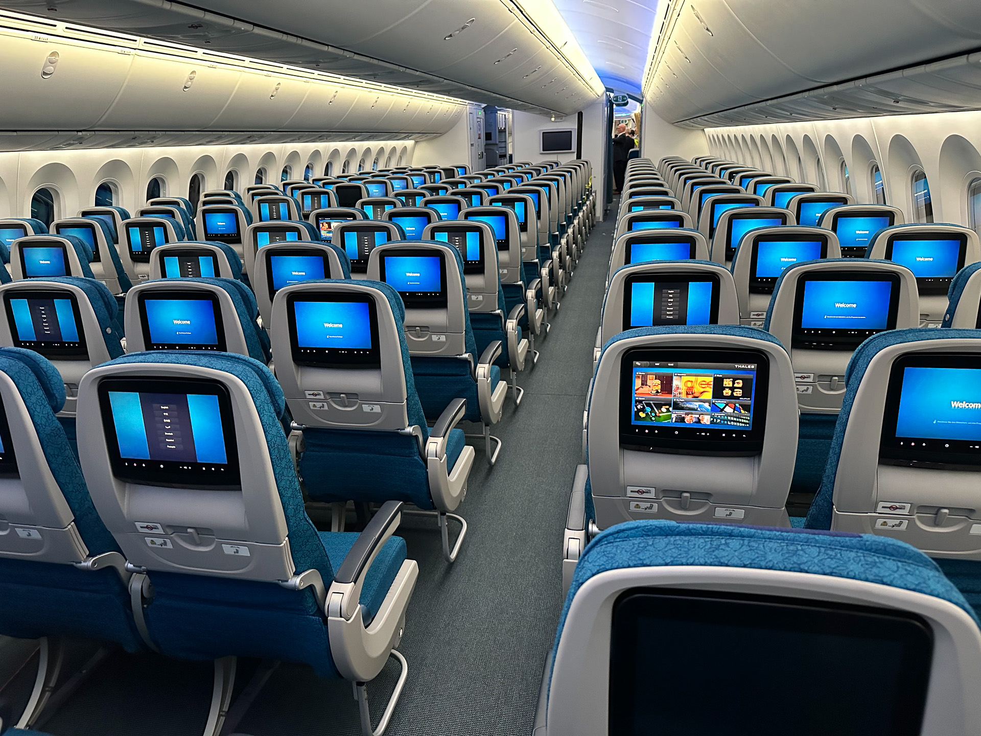 エコデモンストレーターの機内は特別な機材が搭載されているわけではなく、至って普通