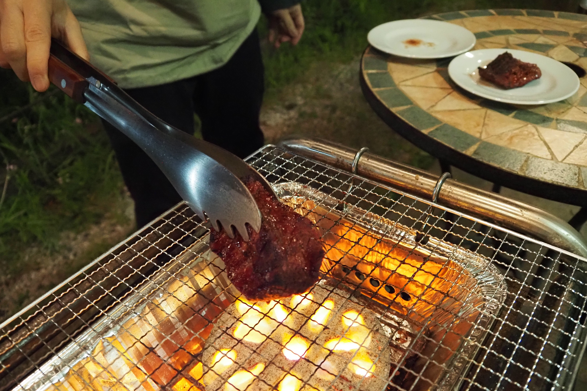 焼くだけ、湯煎するだけで美味しい食事が楽しめる