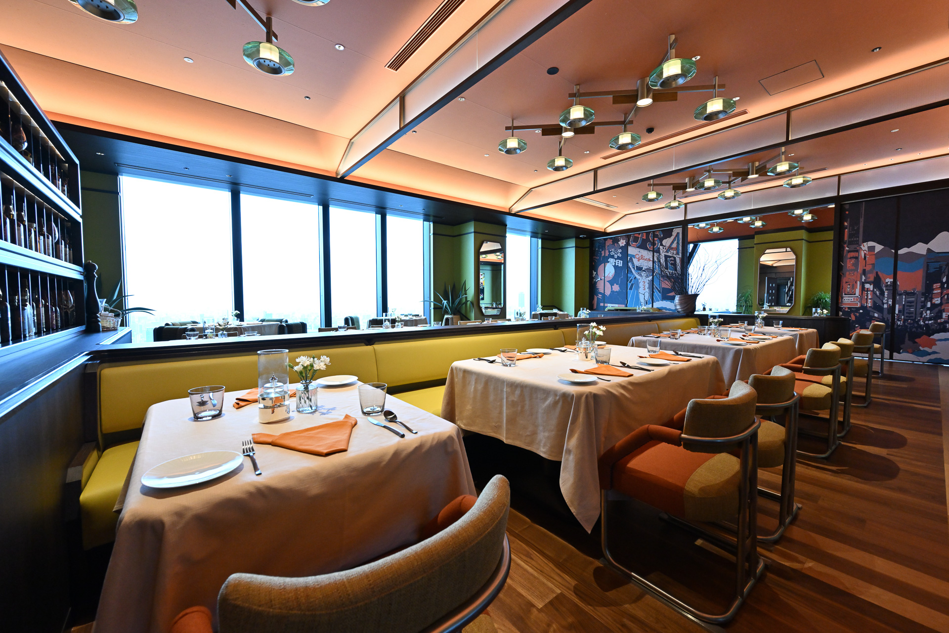 熟成肉のステーキと豊富なウイスキーコレクションが楽しめる「ウイスキーノヴァ」