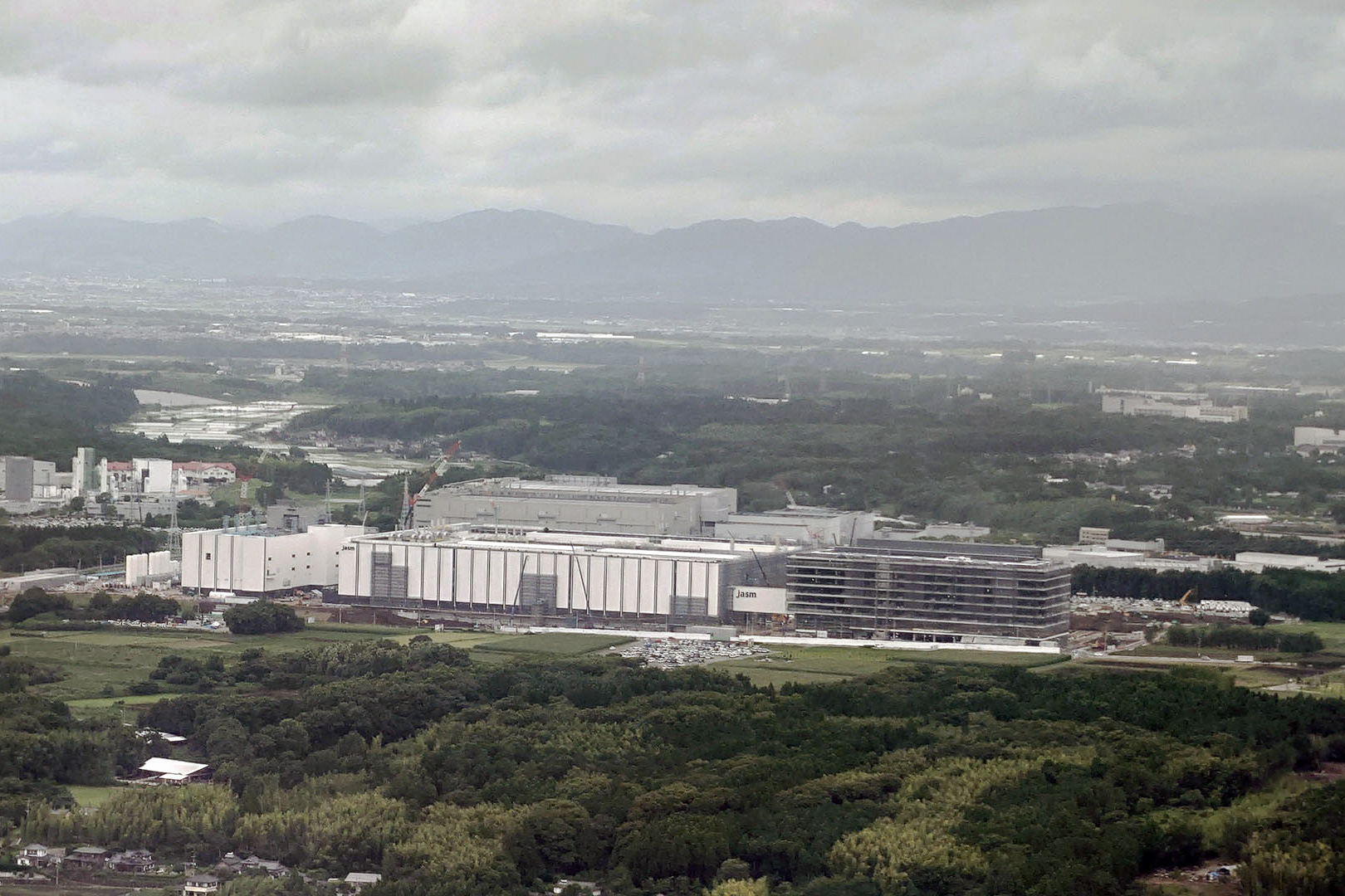 2024年末の生産開始を目指して建設中の熊本工場