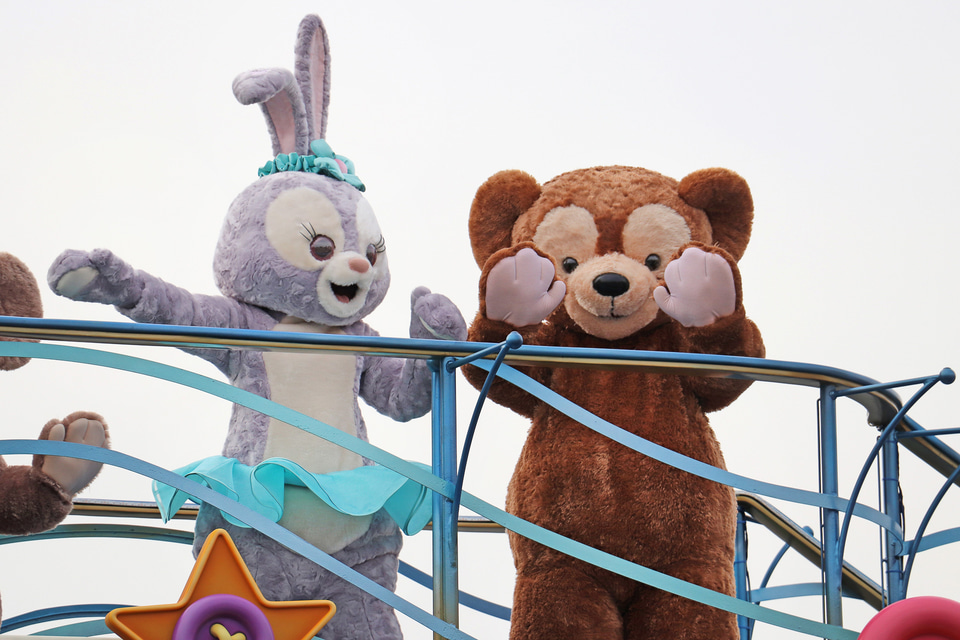 水上グリーティングにダッフィー＆フレンズ7人が初めて勢揃い！ 船が