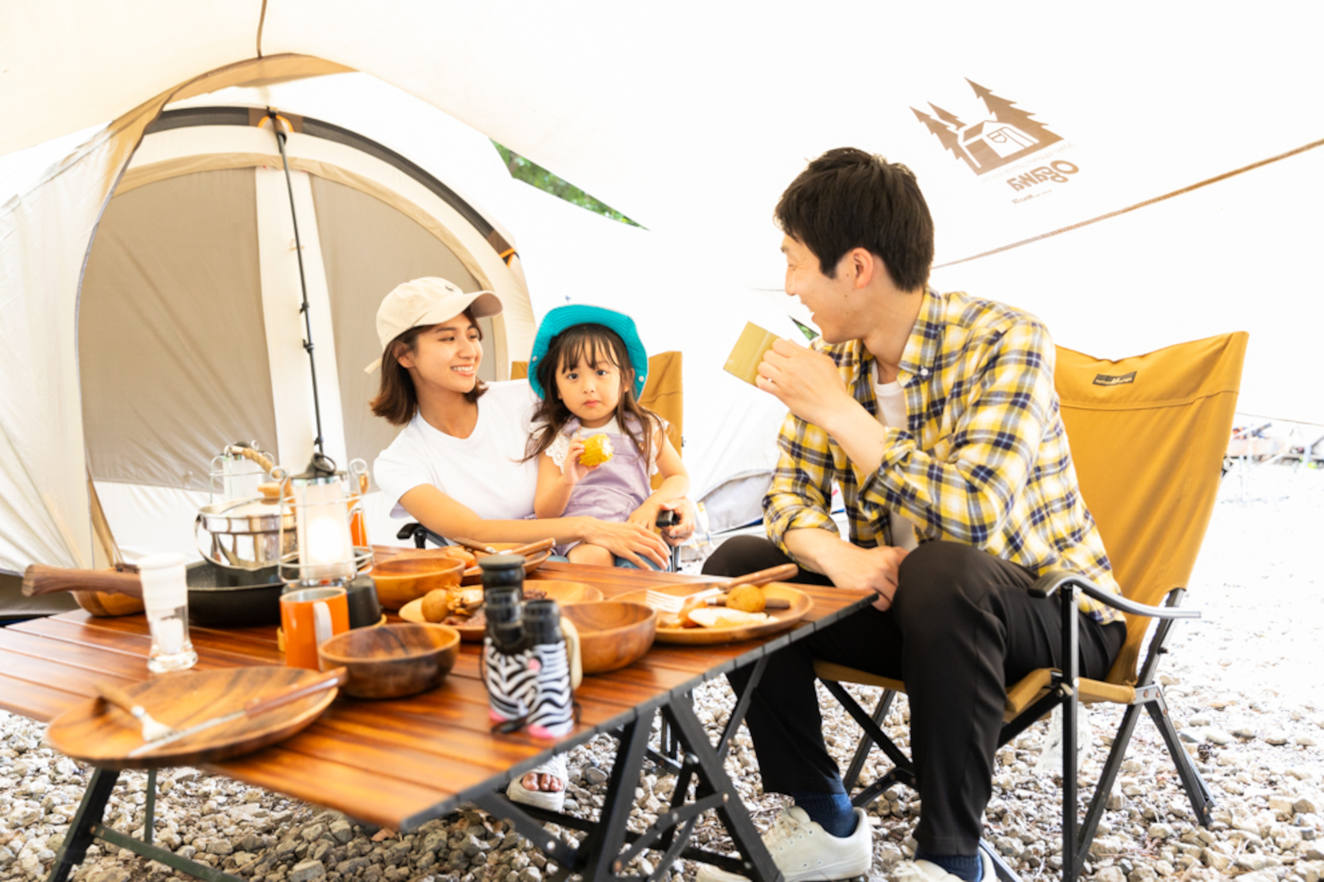 キャンプと温泉のマリアージュを手ぶらで楽しめるという