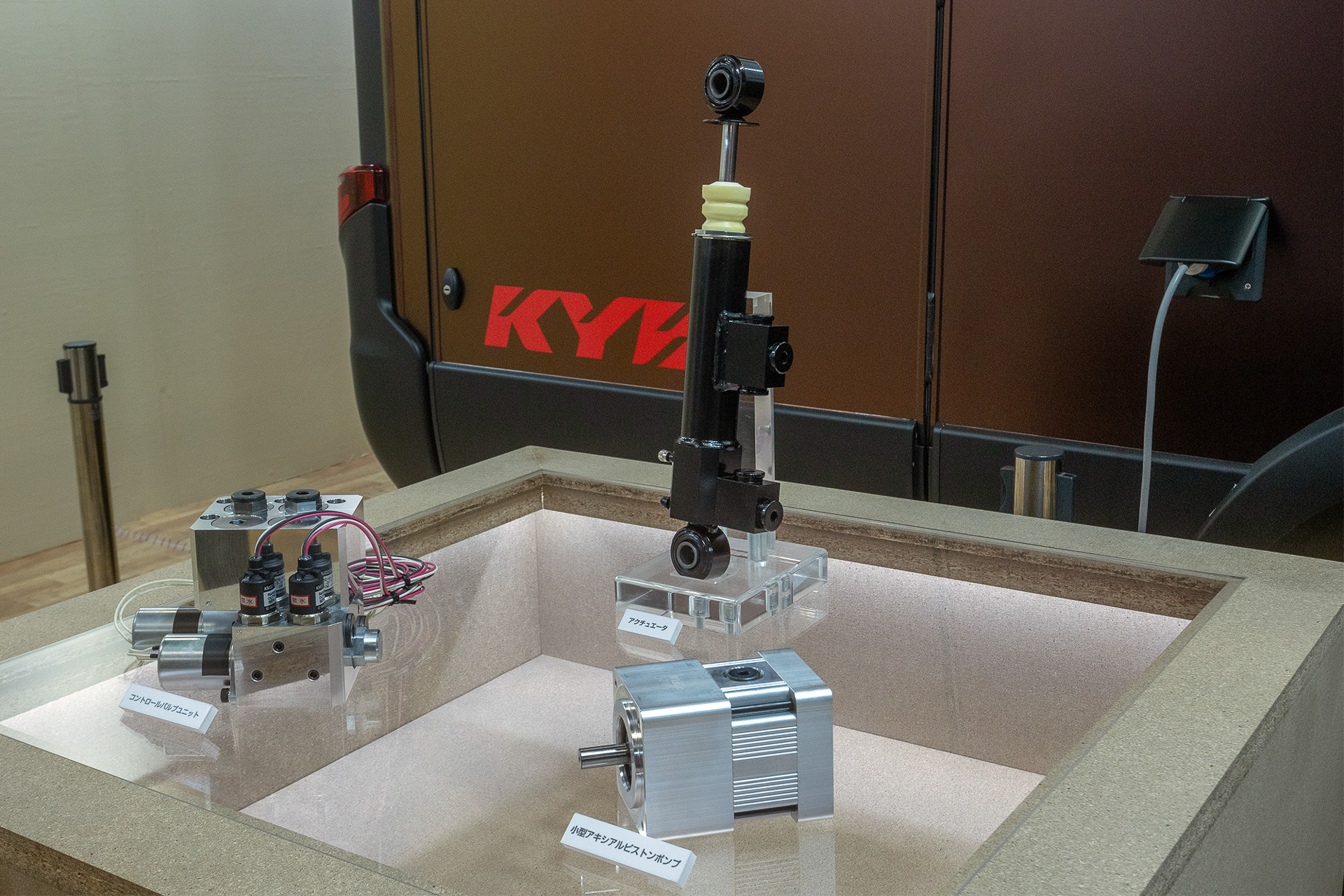 バンやトラックがベースのキャンピングカーでは、乗り心地を含めてサスペンションのグレードアップが求められているので、KYBの参入は大いに期待したい