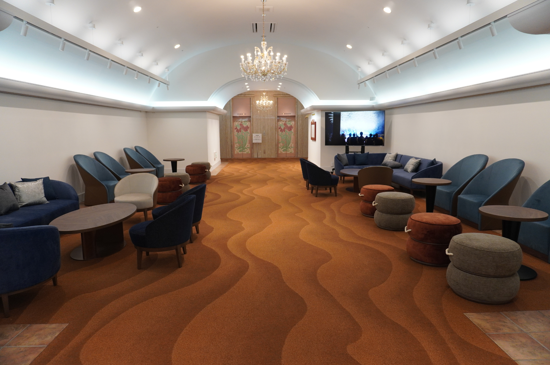 ホライゾン・ウイング棟のフロントロビー