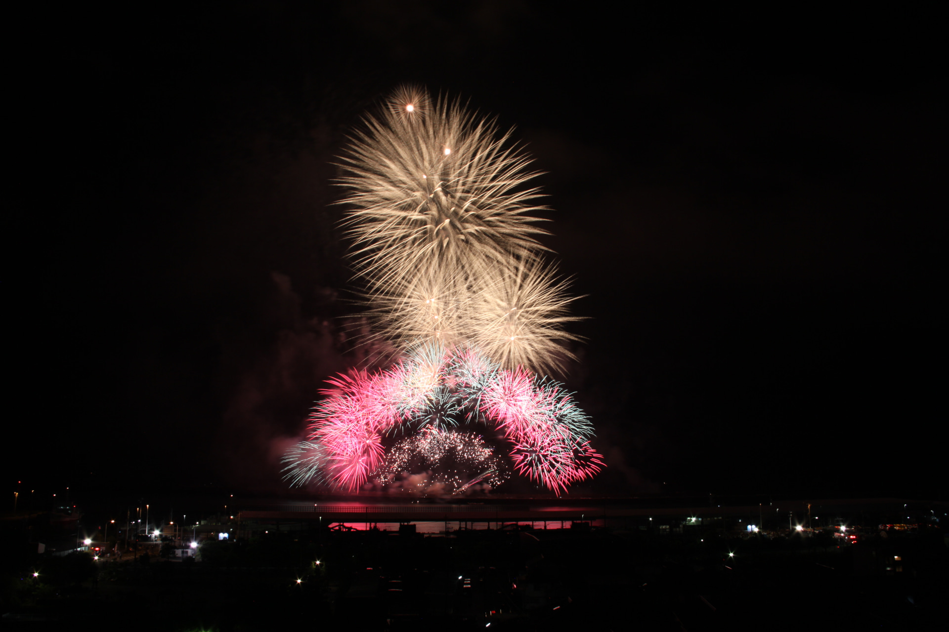 令和5年度 第48回 焼津海上花火大会
