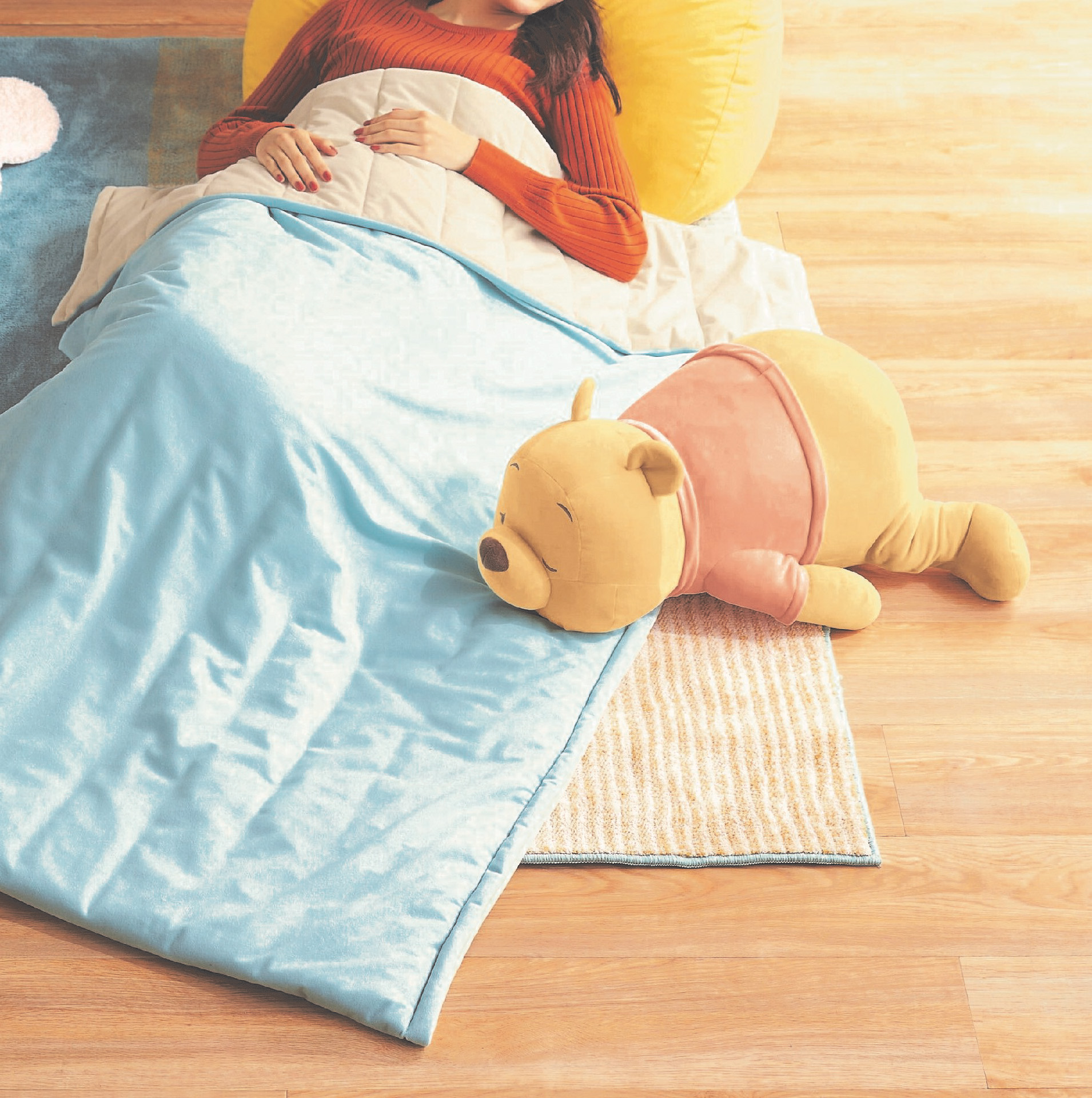 「ほんわかカラーのもちもち抱き枕」