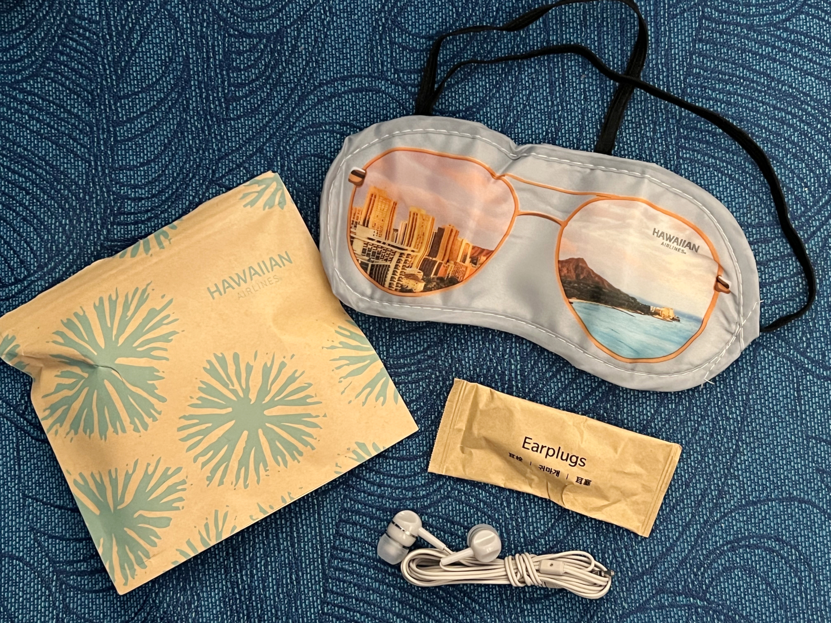 エコノミーのアメニティキット