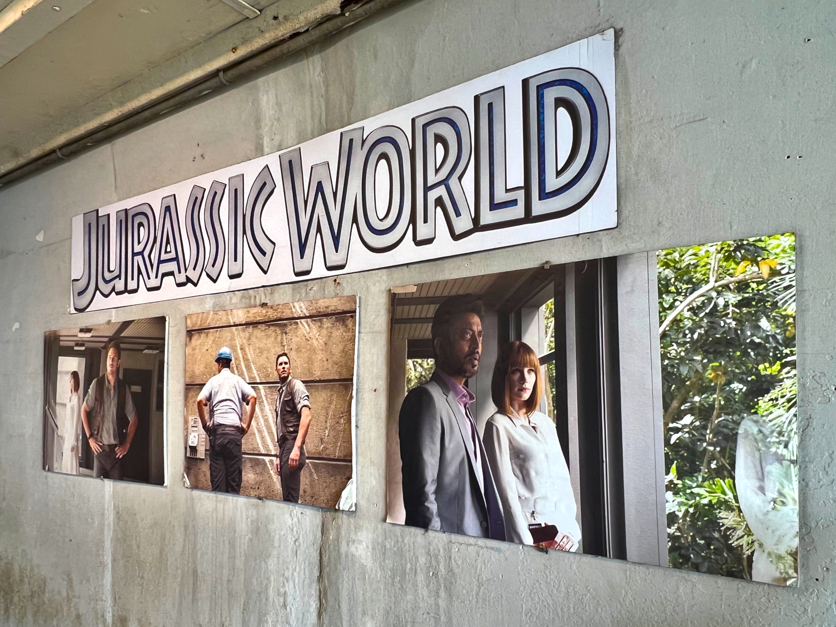 オアフ島北東に位置する4000エーカーの広大な農牧場。乗馬やジャングル探検、タロイモ畑の農業体験、映画ロケ地ツアーなど、さまざまなアクティビティを展開