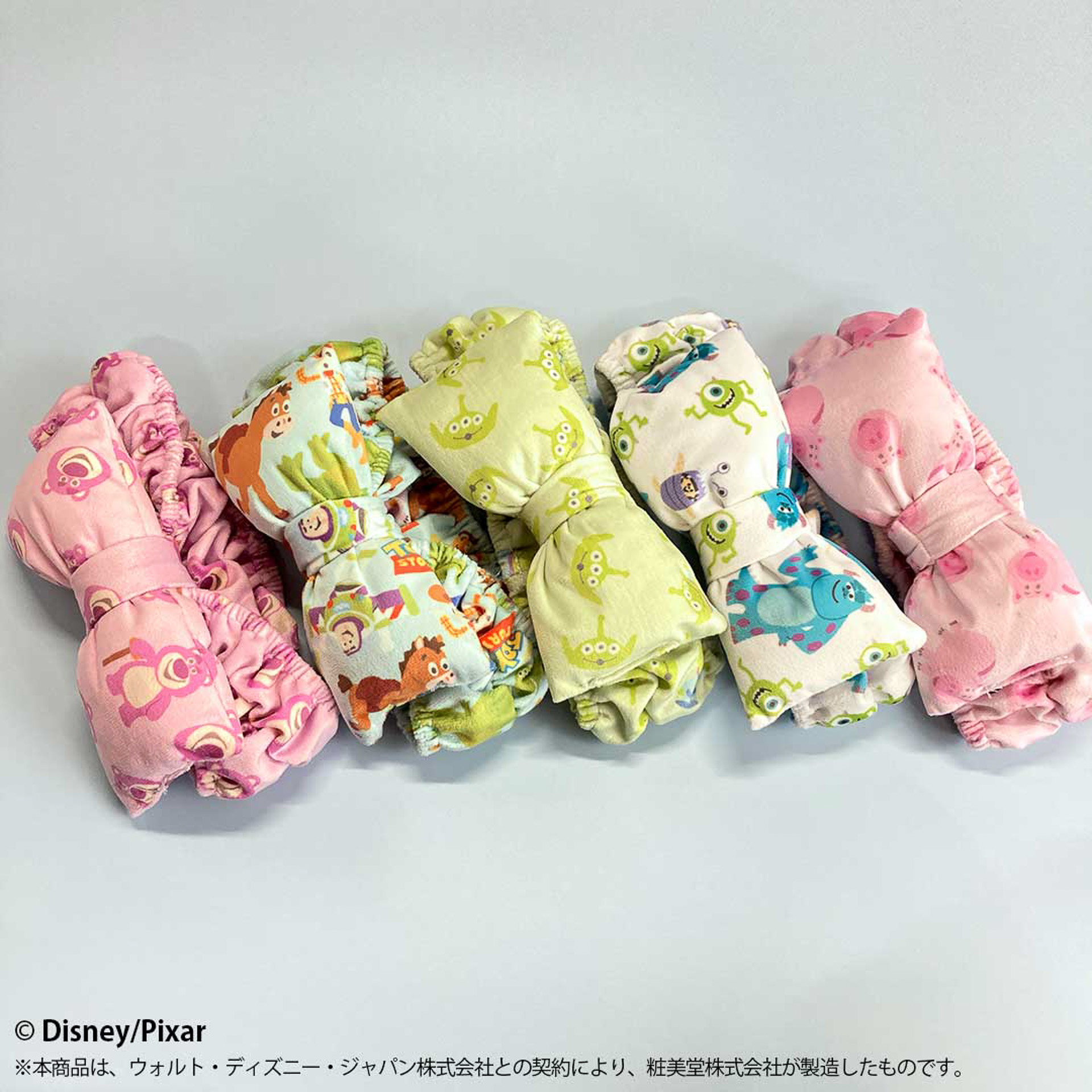 ヘアバンド（各429円）