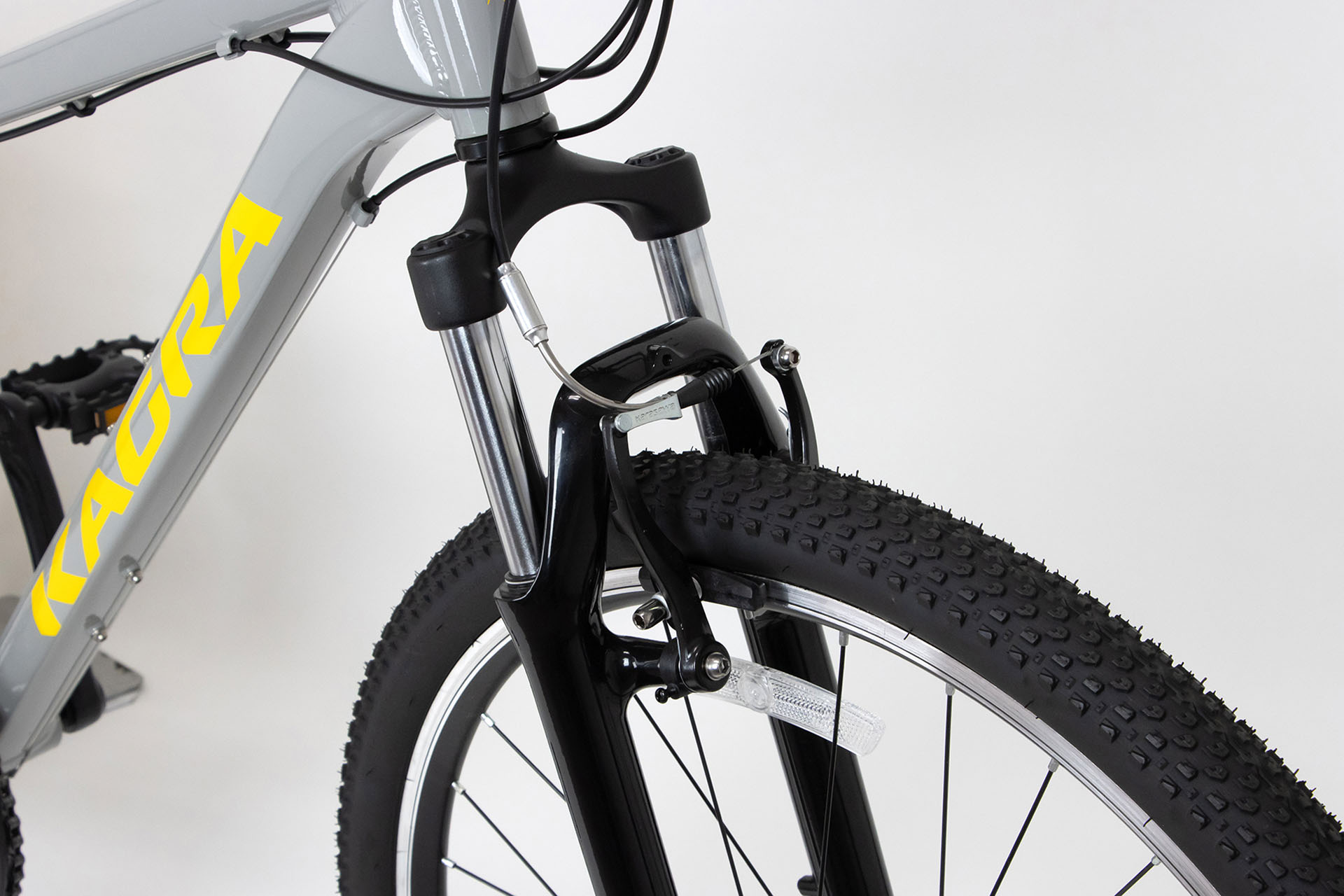 ショック吸収機能のあるフロントウォーク